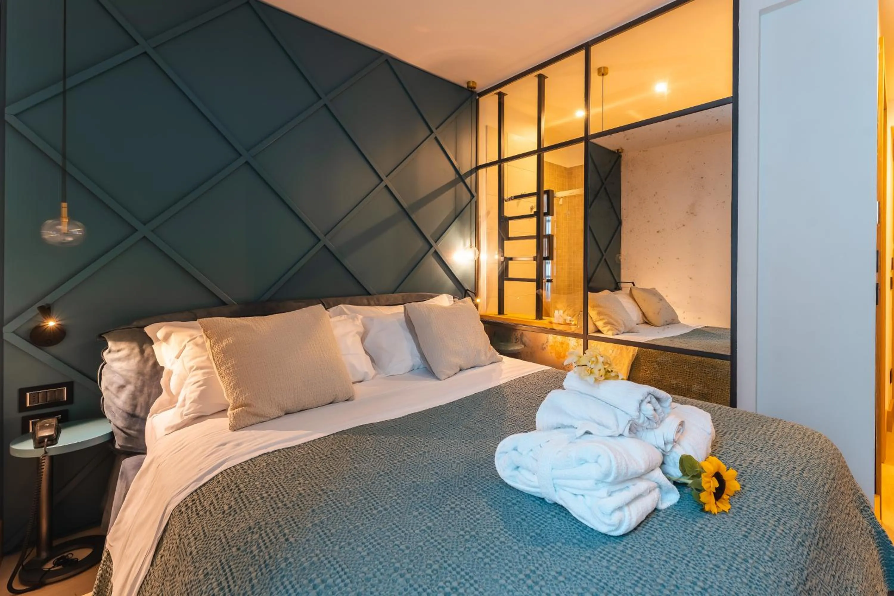 Bed in Albergo Caffe Centrale