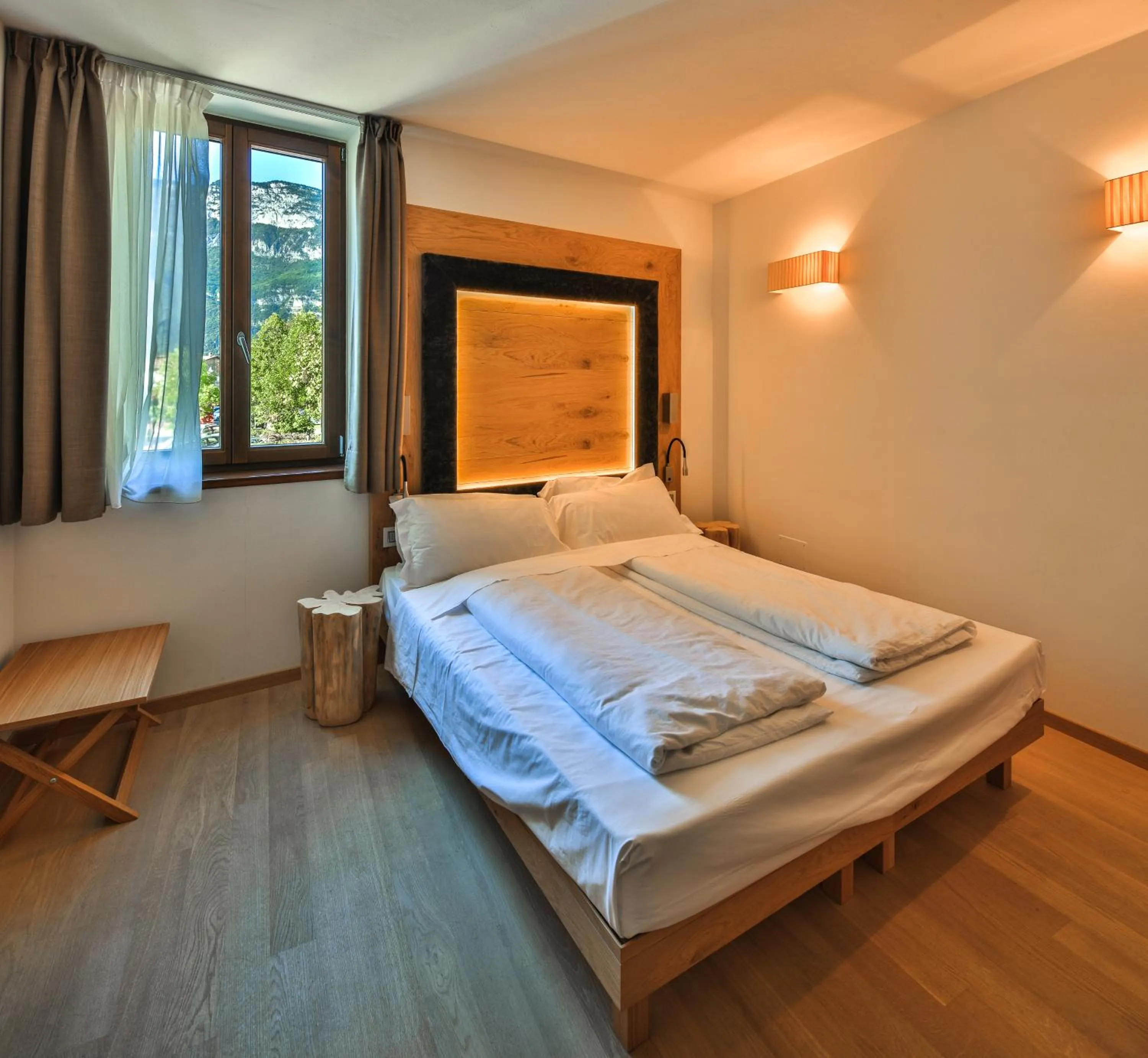 Mountain view, Bed in Albergo Caffe Centrale
