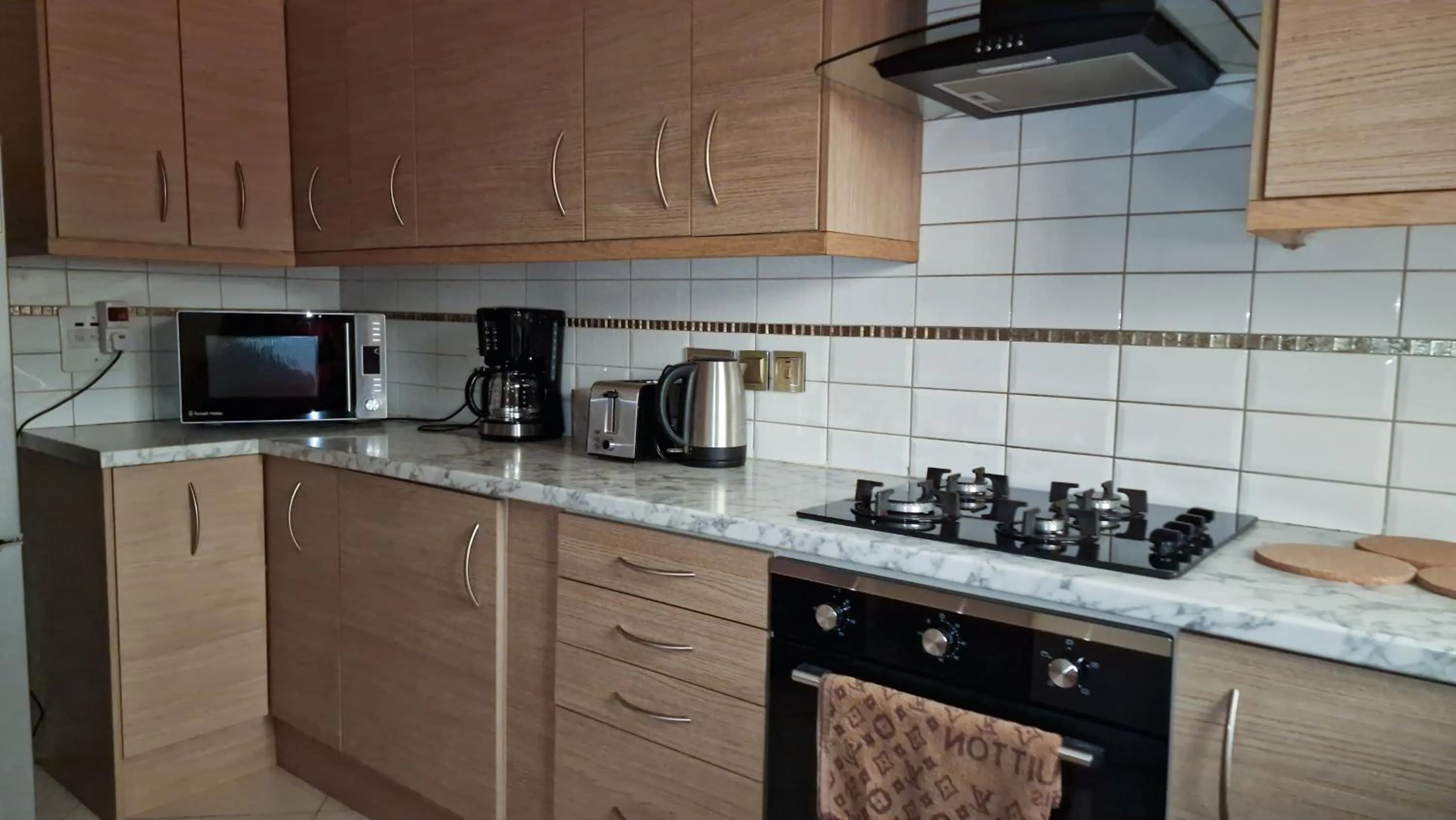 Coffee/tea facilities in Eric Wilkins Apartments