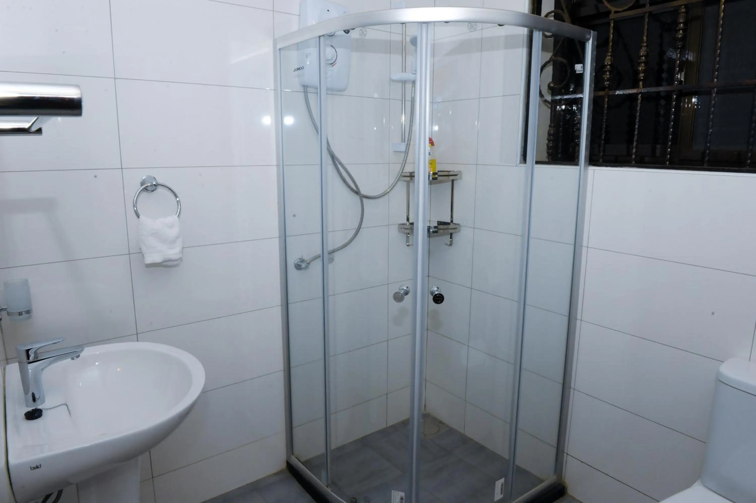 Shower in Eric Wilkins Apartments