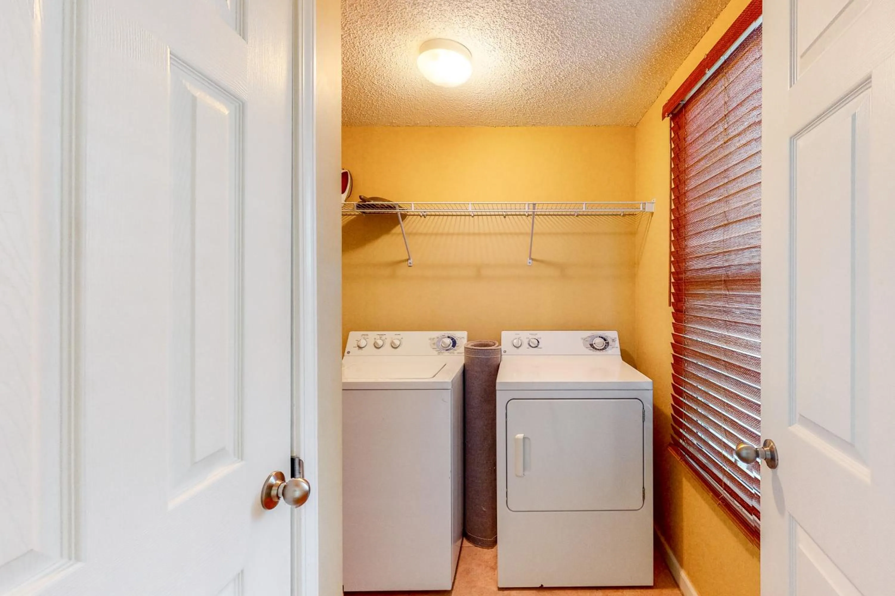 Windemere Condominiums