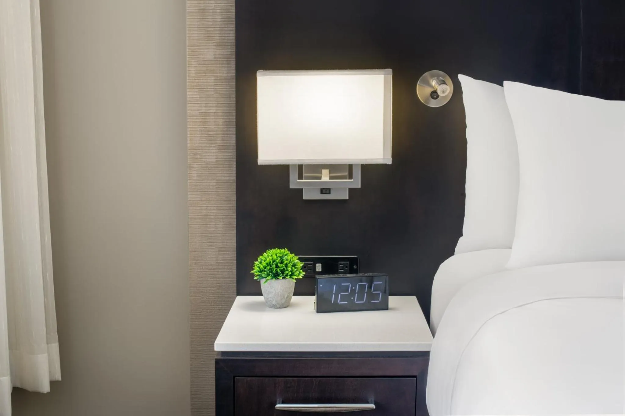 Photo of the whole room, Bed in Crowne Plaza Kitchener-Waterloo by IHG