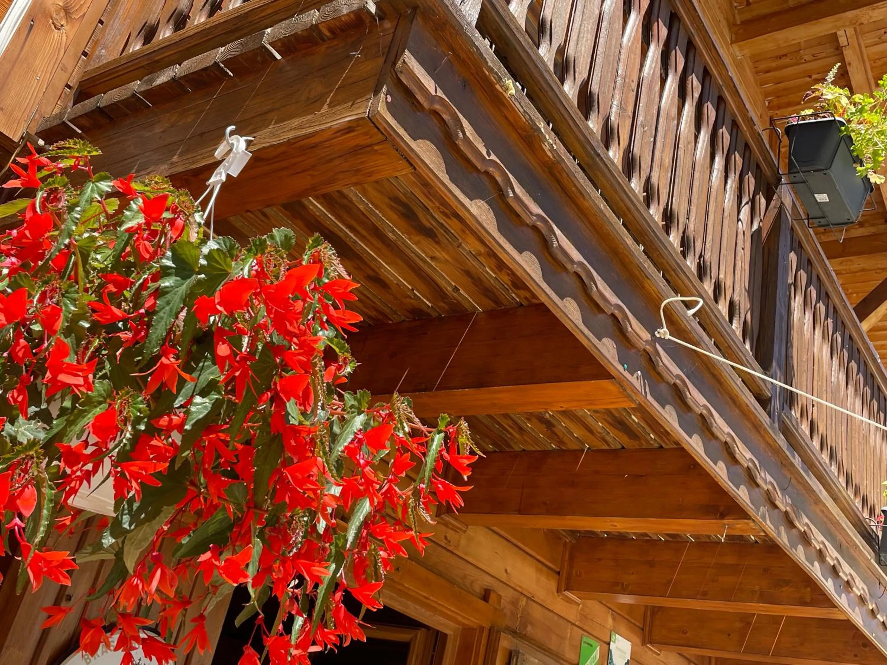 Property building in Le Chalet