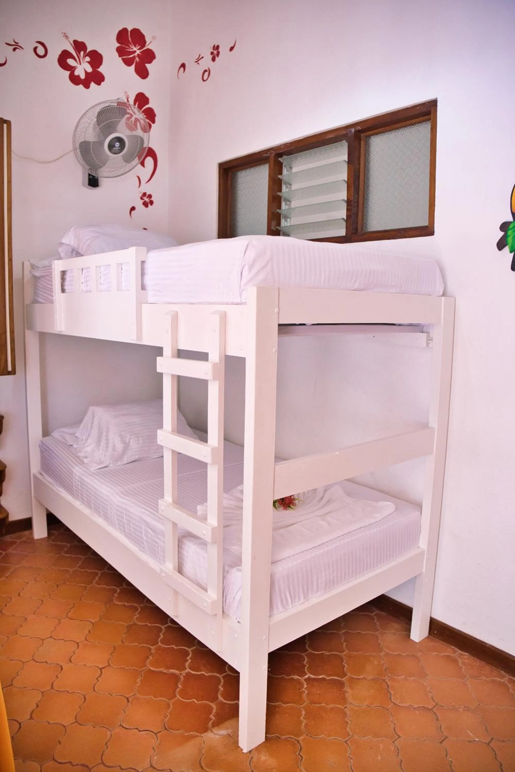 Bed in Samara Pacific Lodge