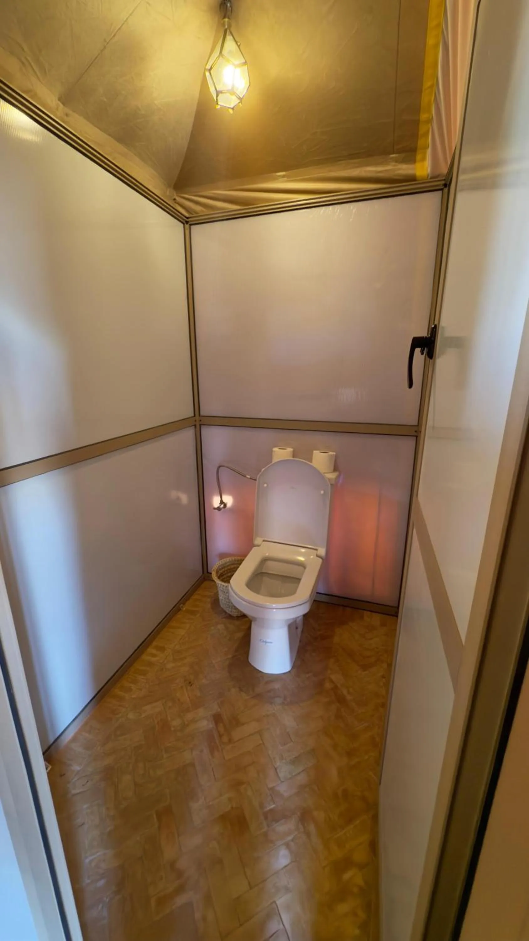 Toilet in Luxury berber style