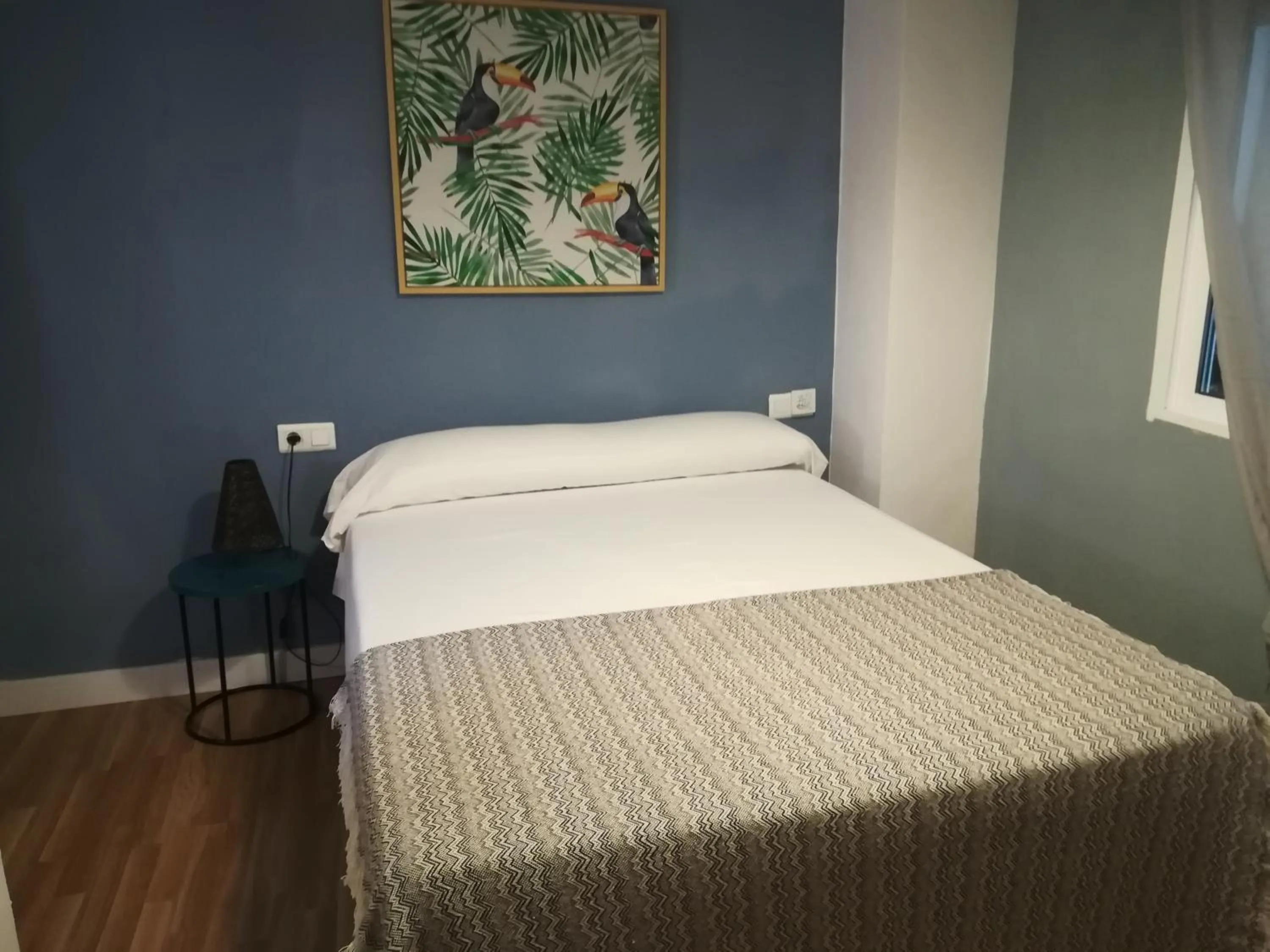 Bedroom, Bed in Hostal The Monkey Room