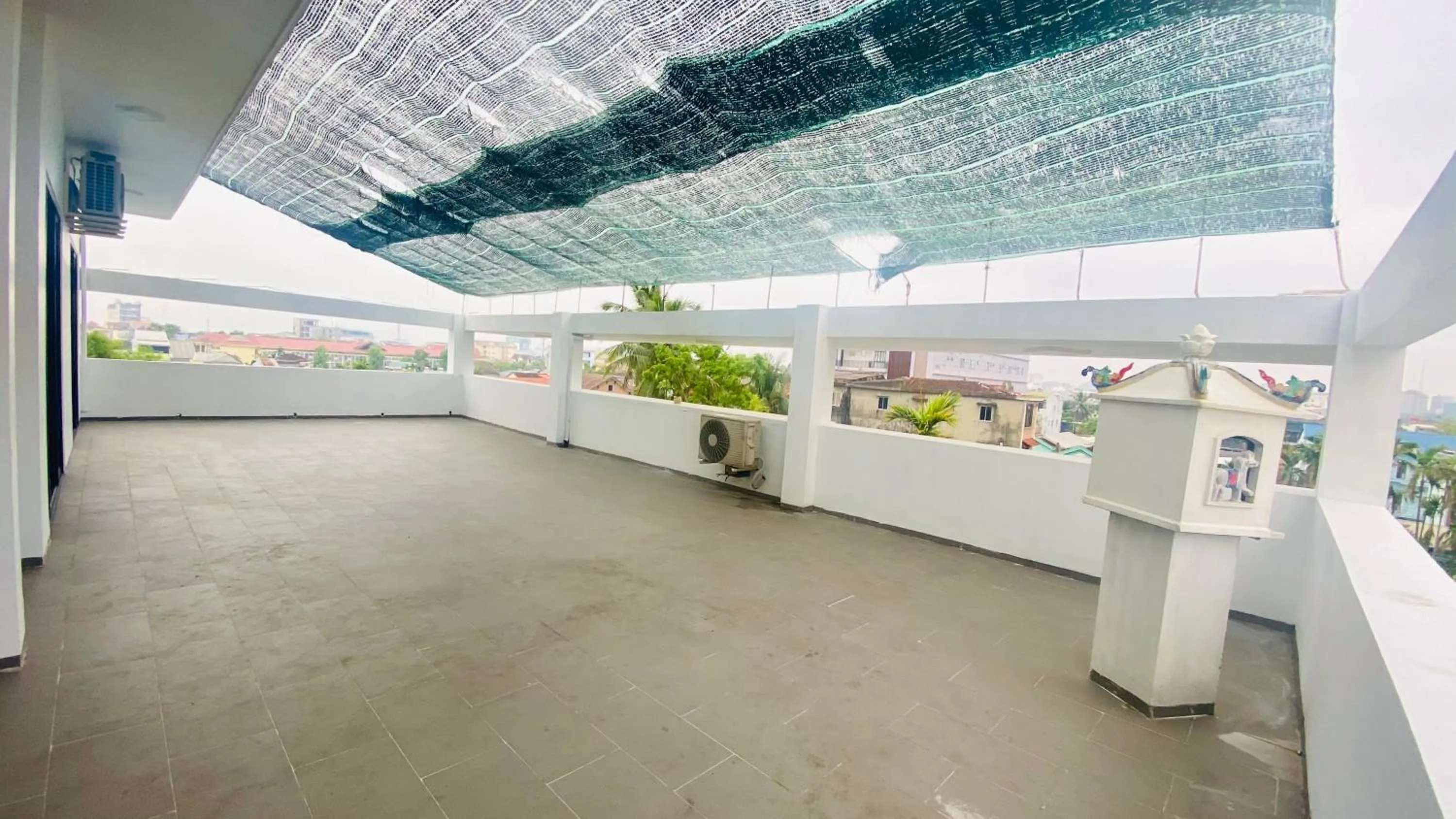 Property building in Hue Classic Hotel