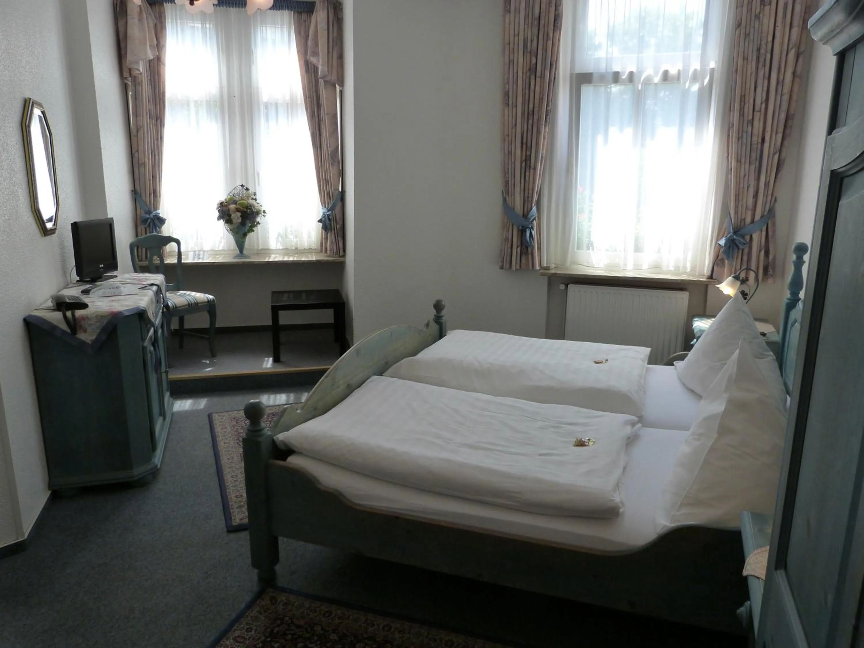 Day, Bed in Hotel Jägerhof