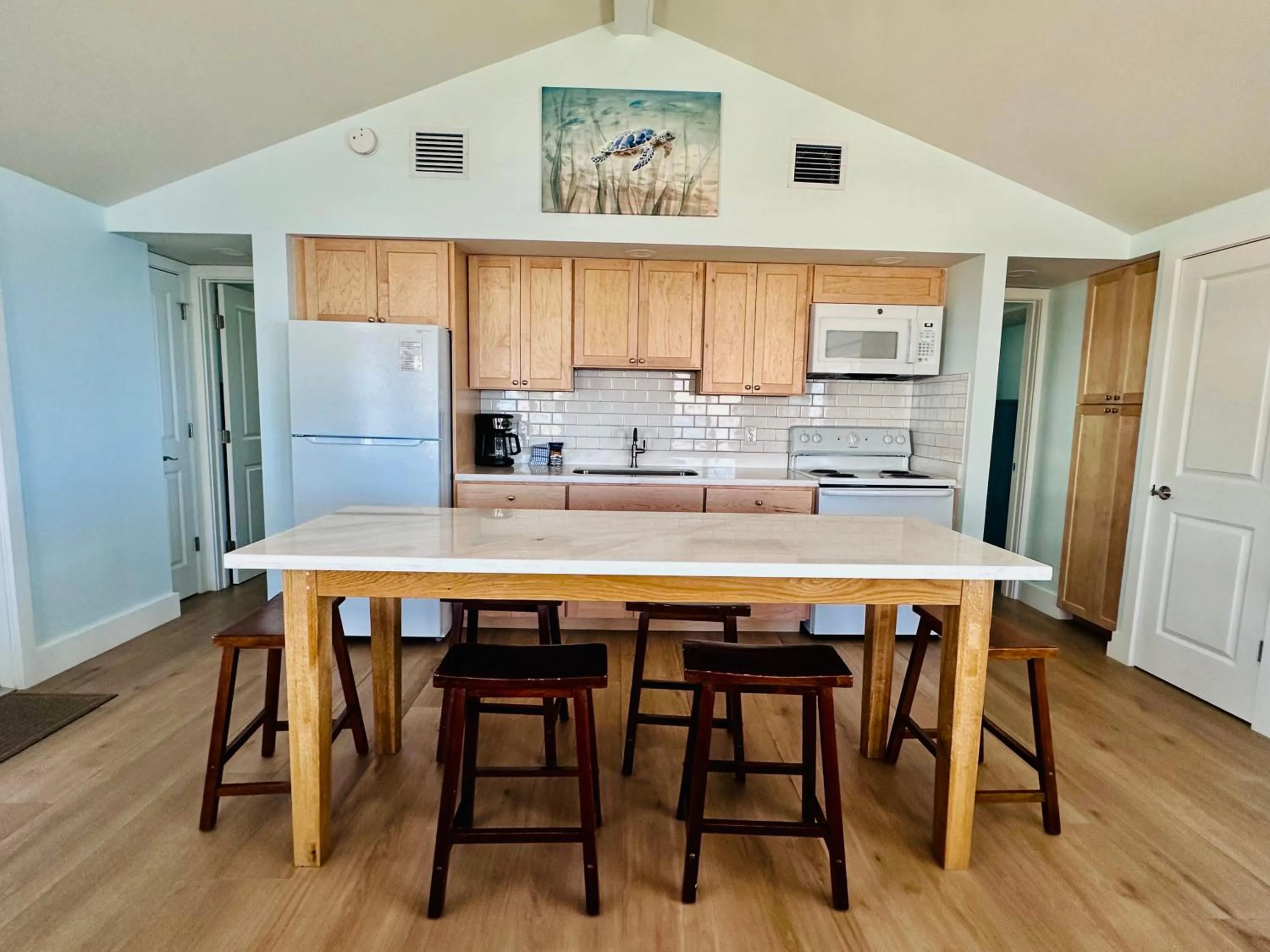 Ragged Edge Resort & Marina