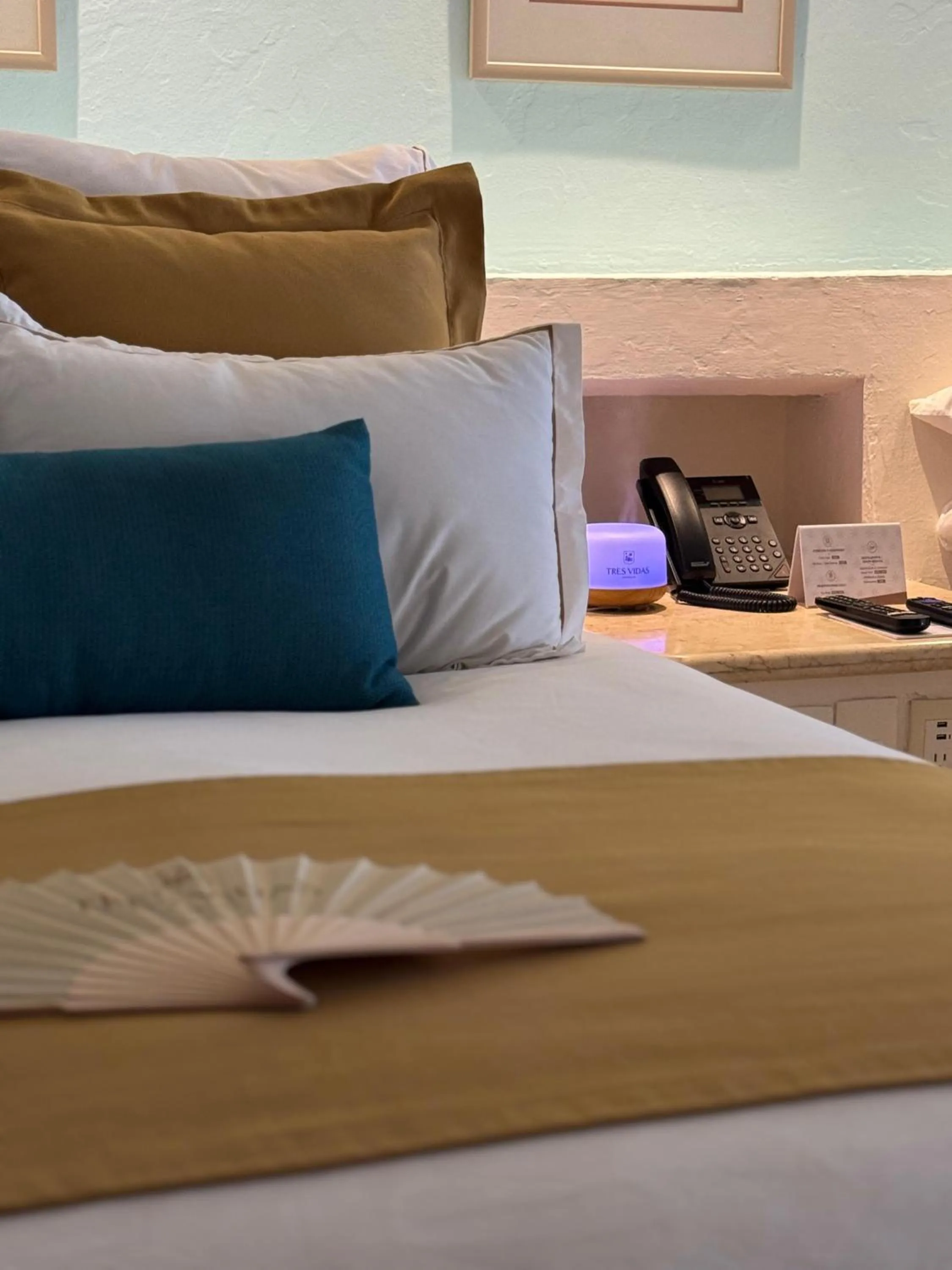 Bed in Hotel Tres Vidas Acapulco