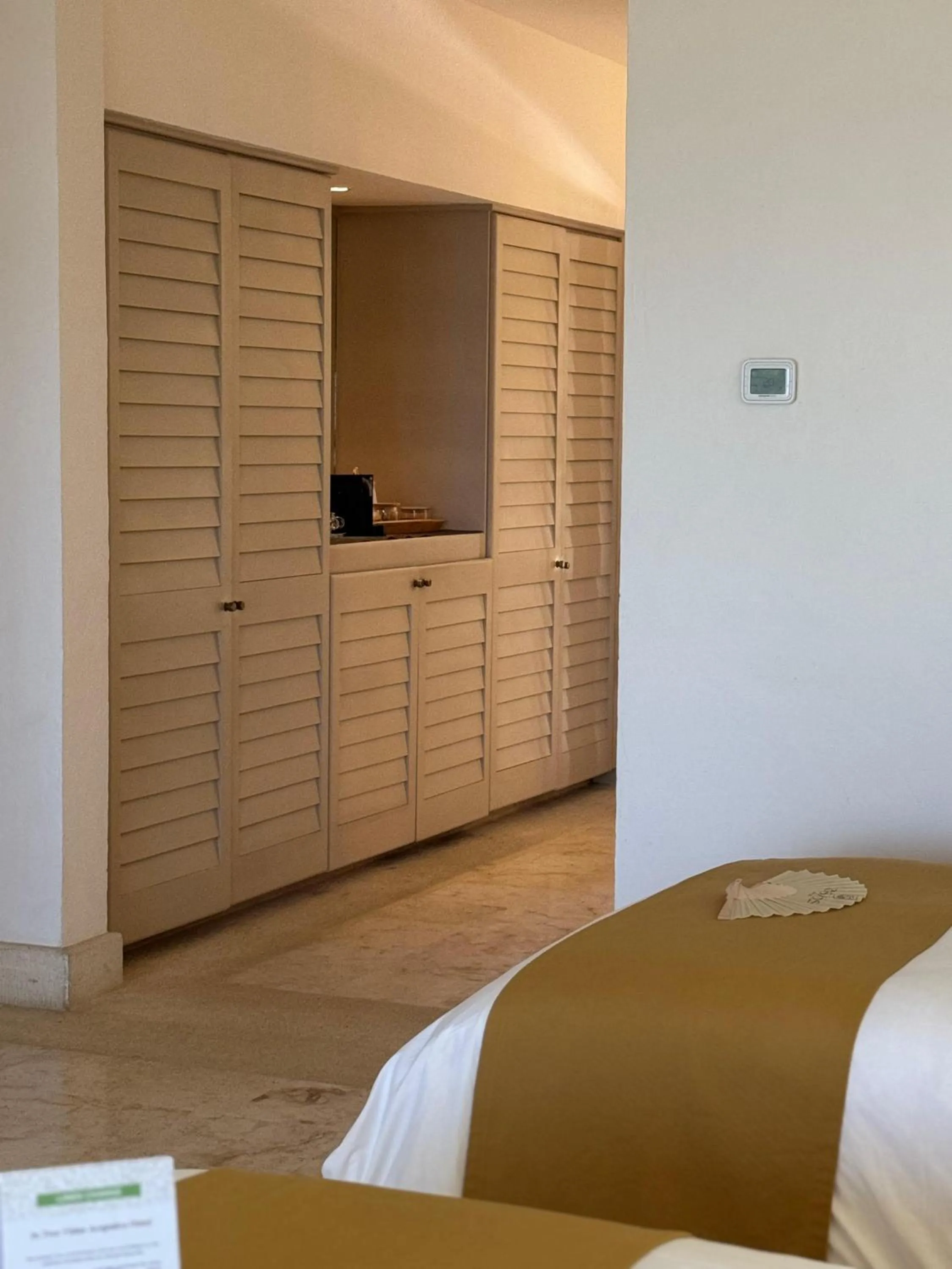 Bed in Hotel Tres Vidas Acapulco