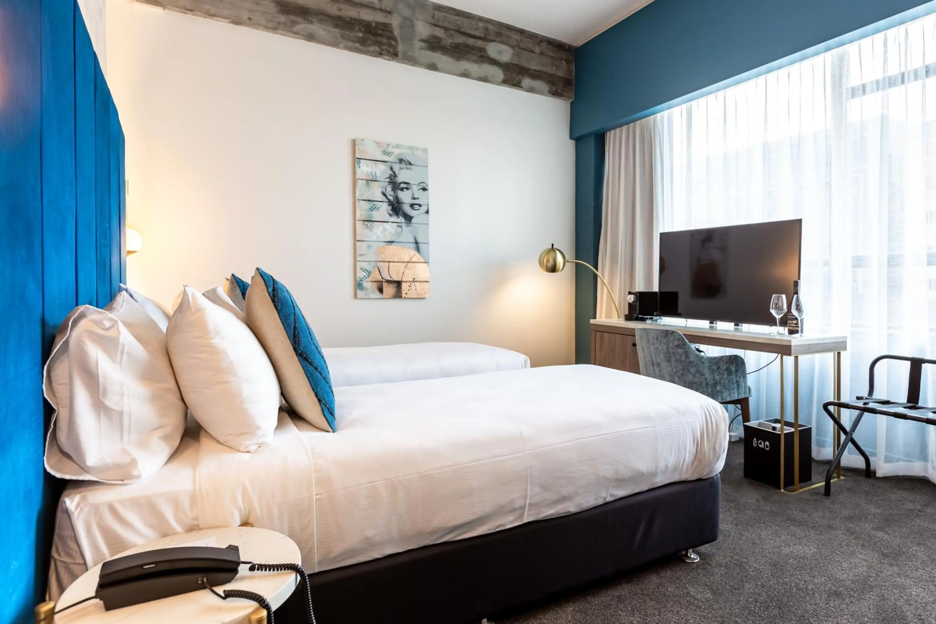 Bedroom, Bed in The Muse Christchurch Art Hotel