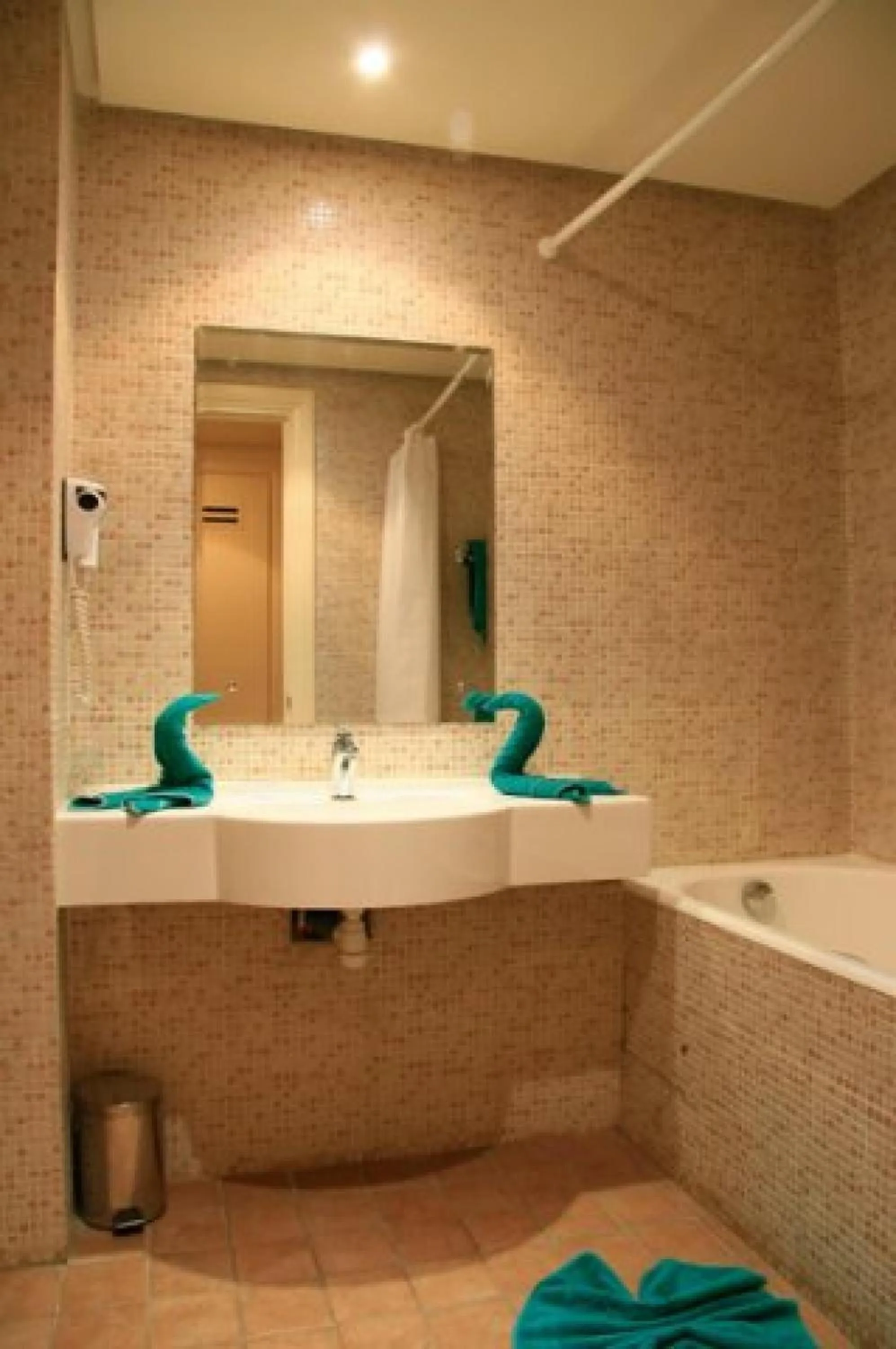 Bathroom in Sufetula Hotel