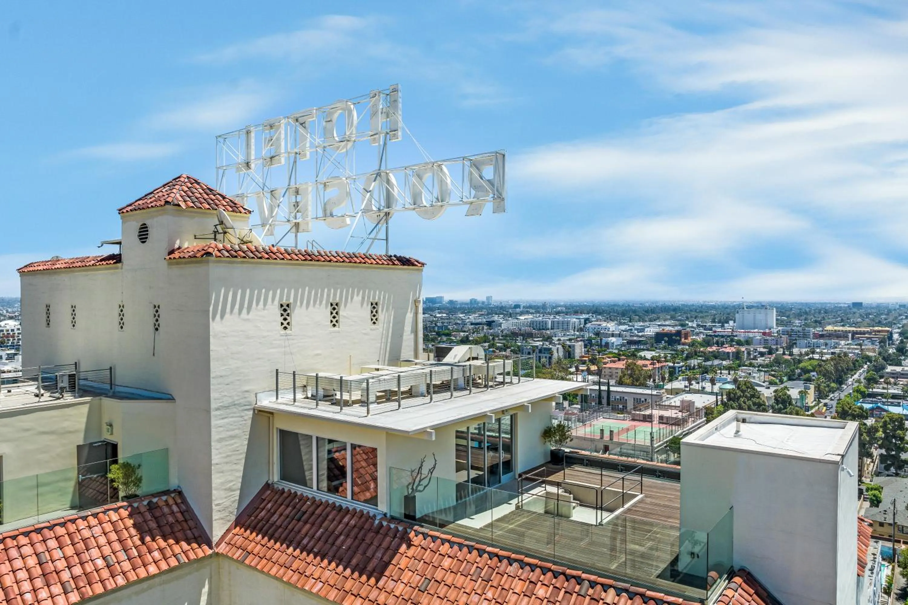 Property building in The Hollywood Roosevelt