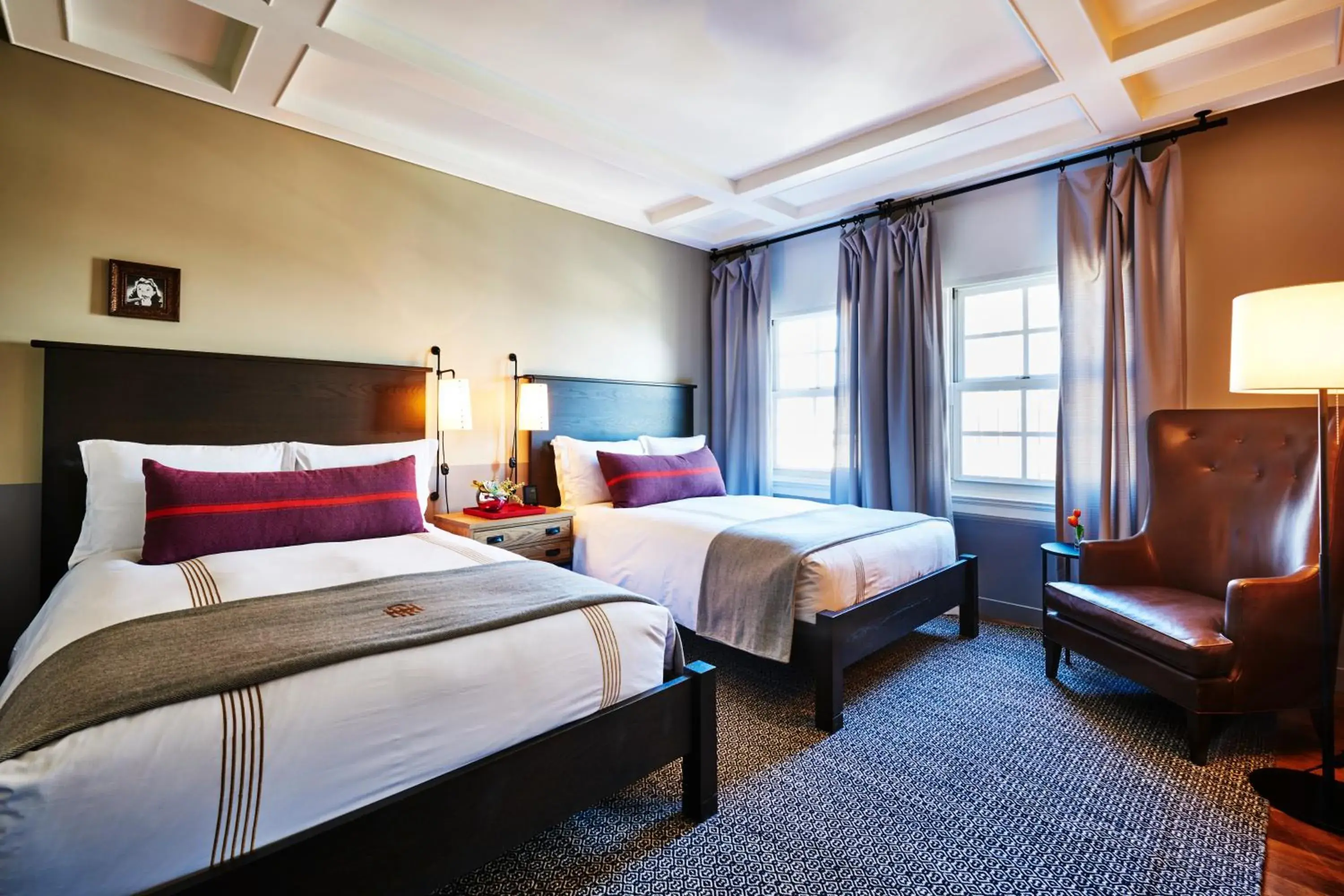 Deluxe Studio in The Hollywood Roosevelt Deluxe Studio in The Hollywood Roosevelt