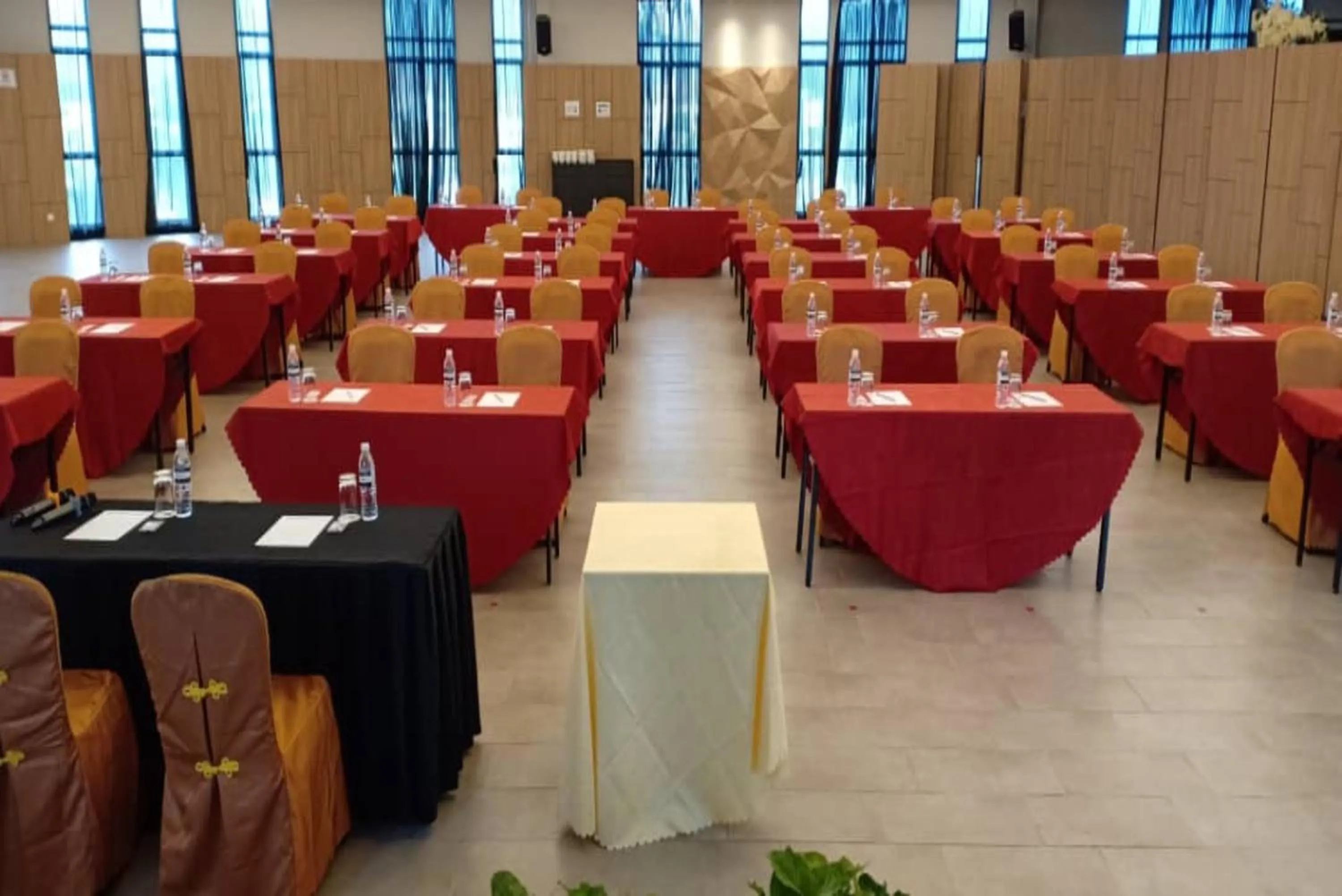 Meeting/conference room in Roxy Hotel Serian