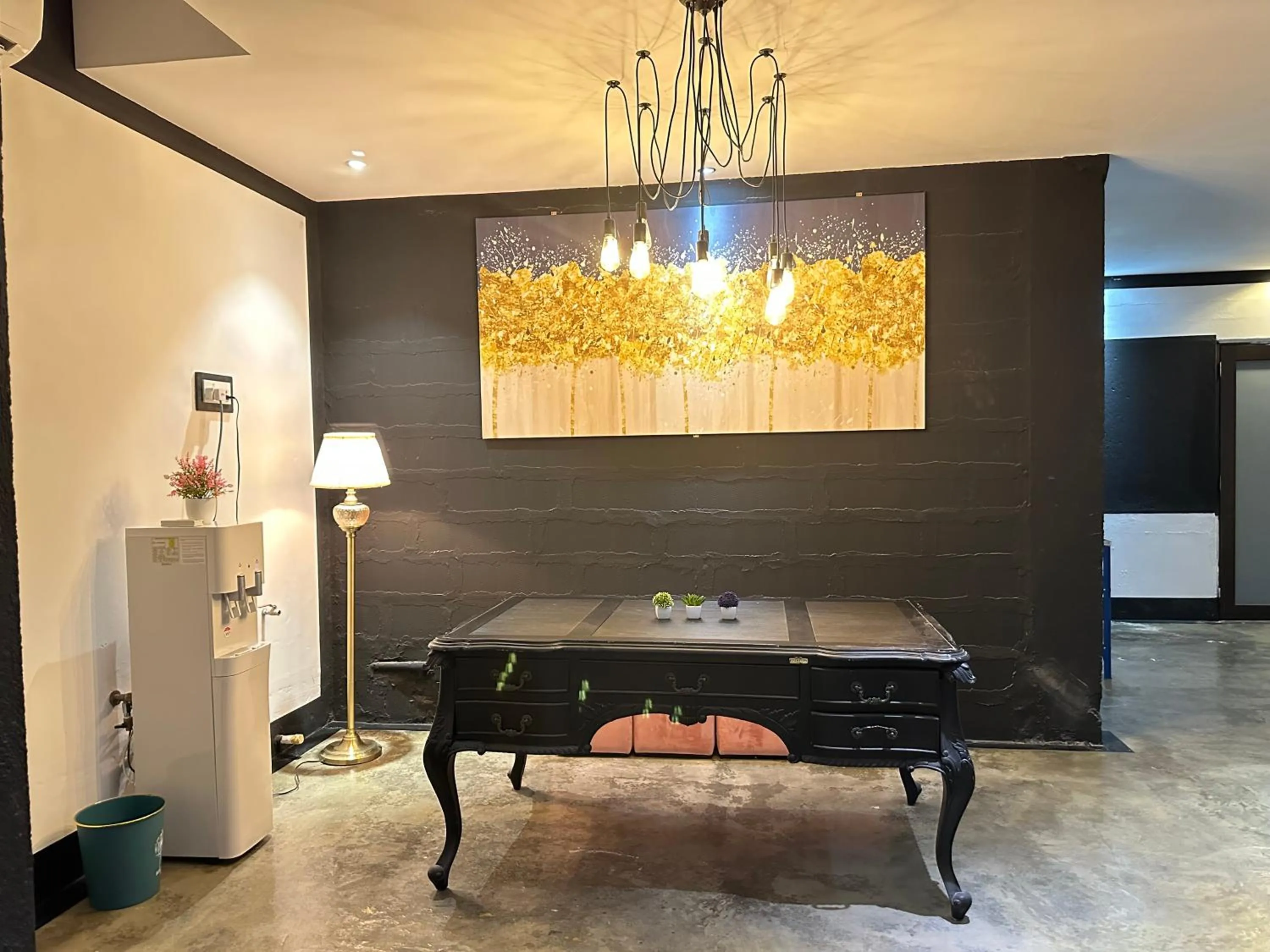 CJ HOUSE station 18 Ipoh