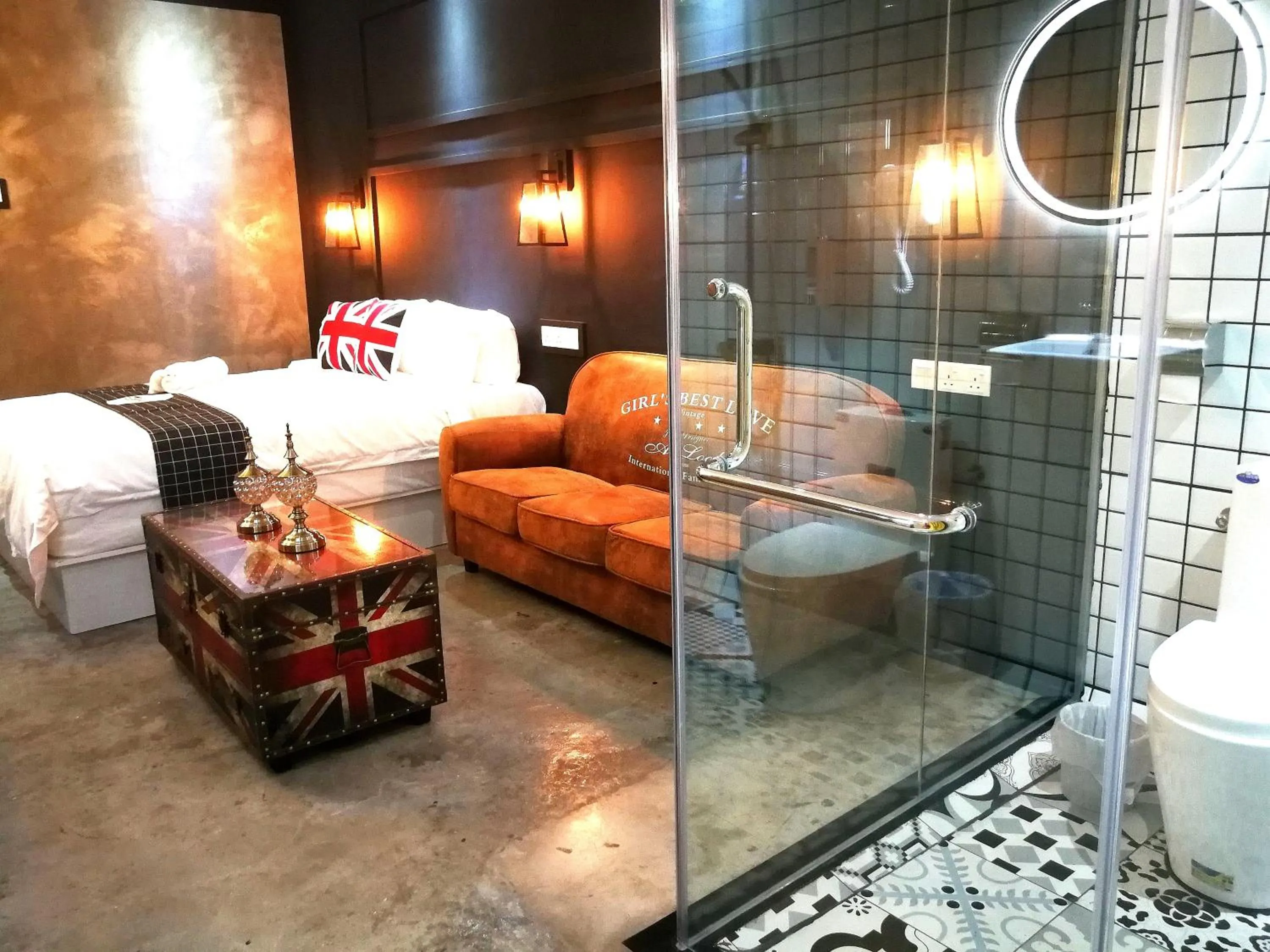 Seating area in CJ HOUSE station 18 Ipoh