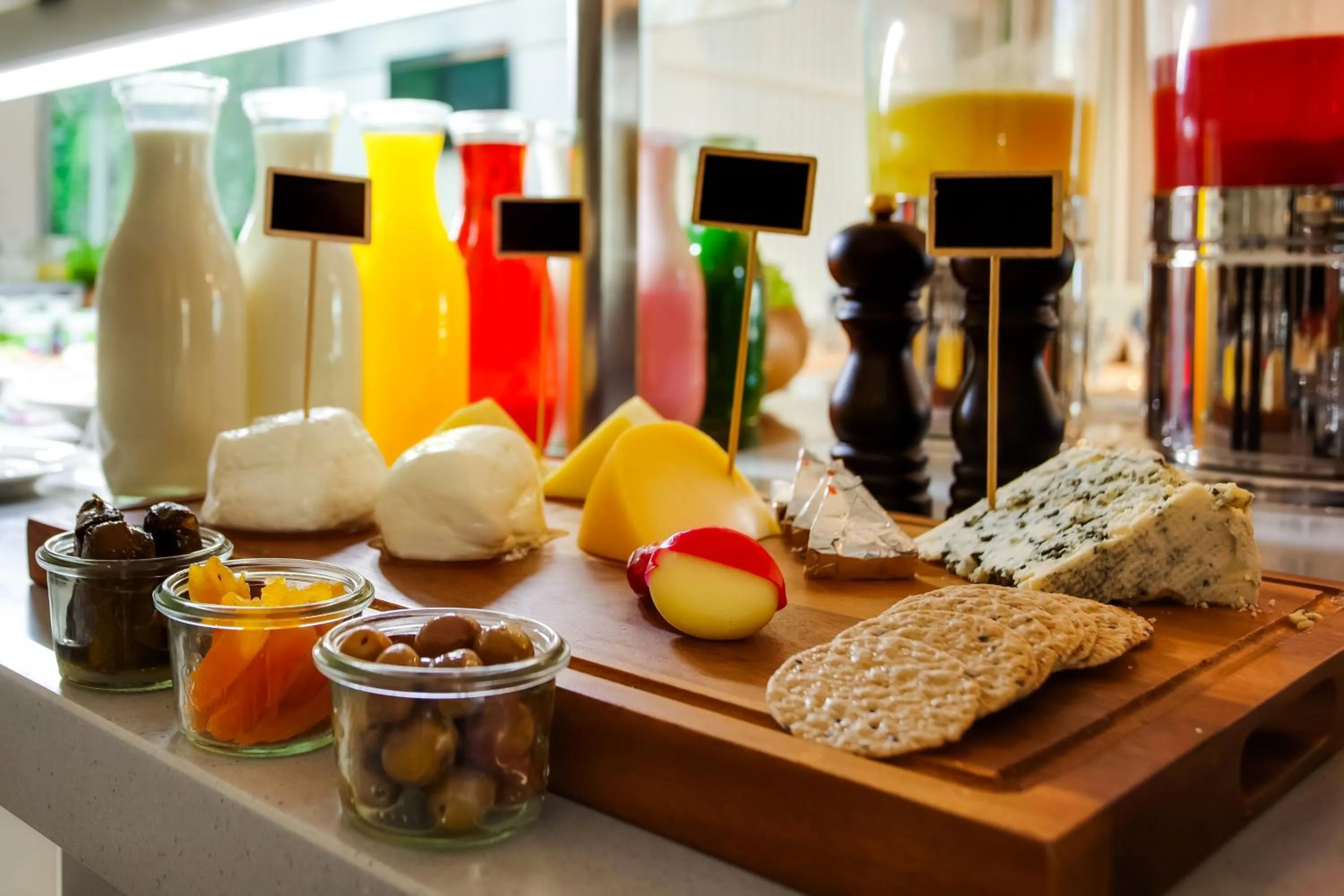 Buffet breakfast in Lemon Tree Hotel, Jumeirah Dubai