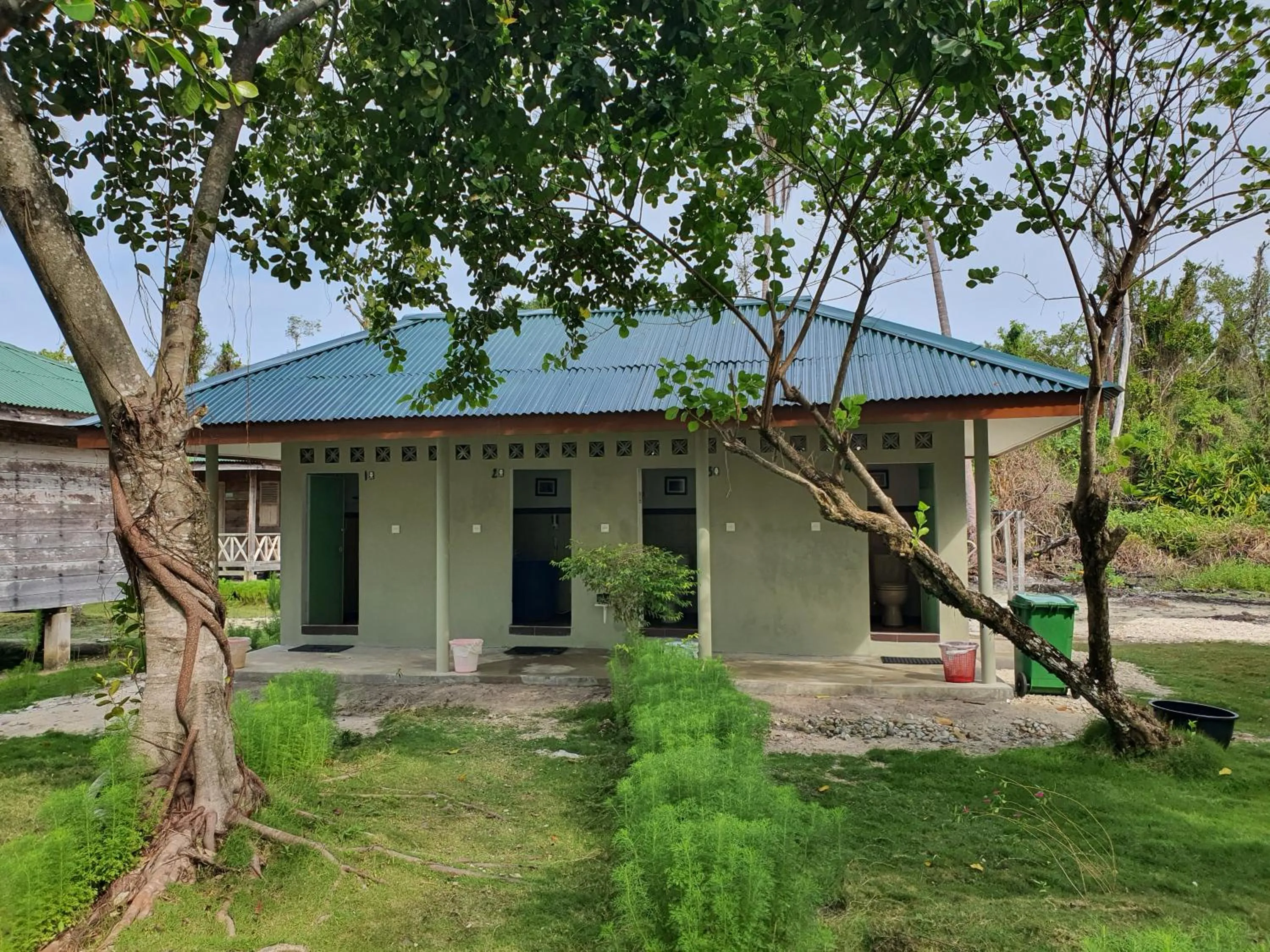 Bathroom in MB Palambak Island Resort Pulau Banyak Aceh Singkil