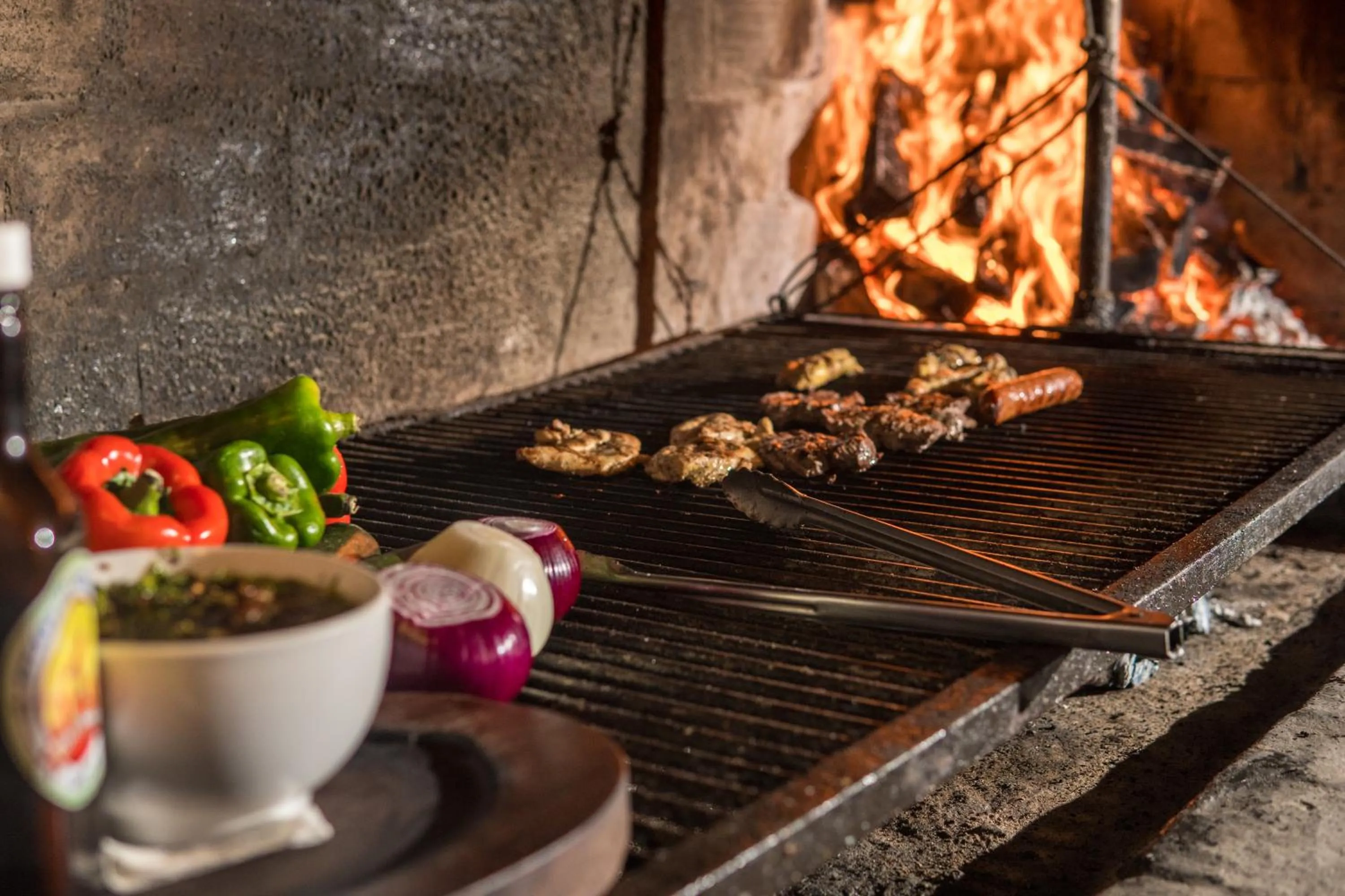 Restaurant/places to eat in Splash Inn Dive Resort & Villas