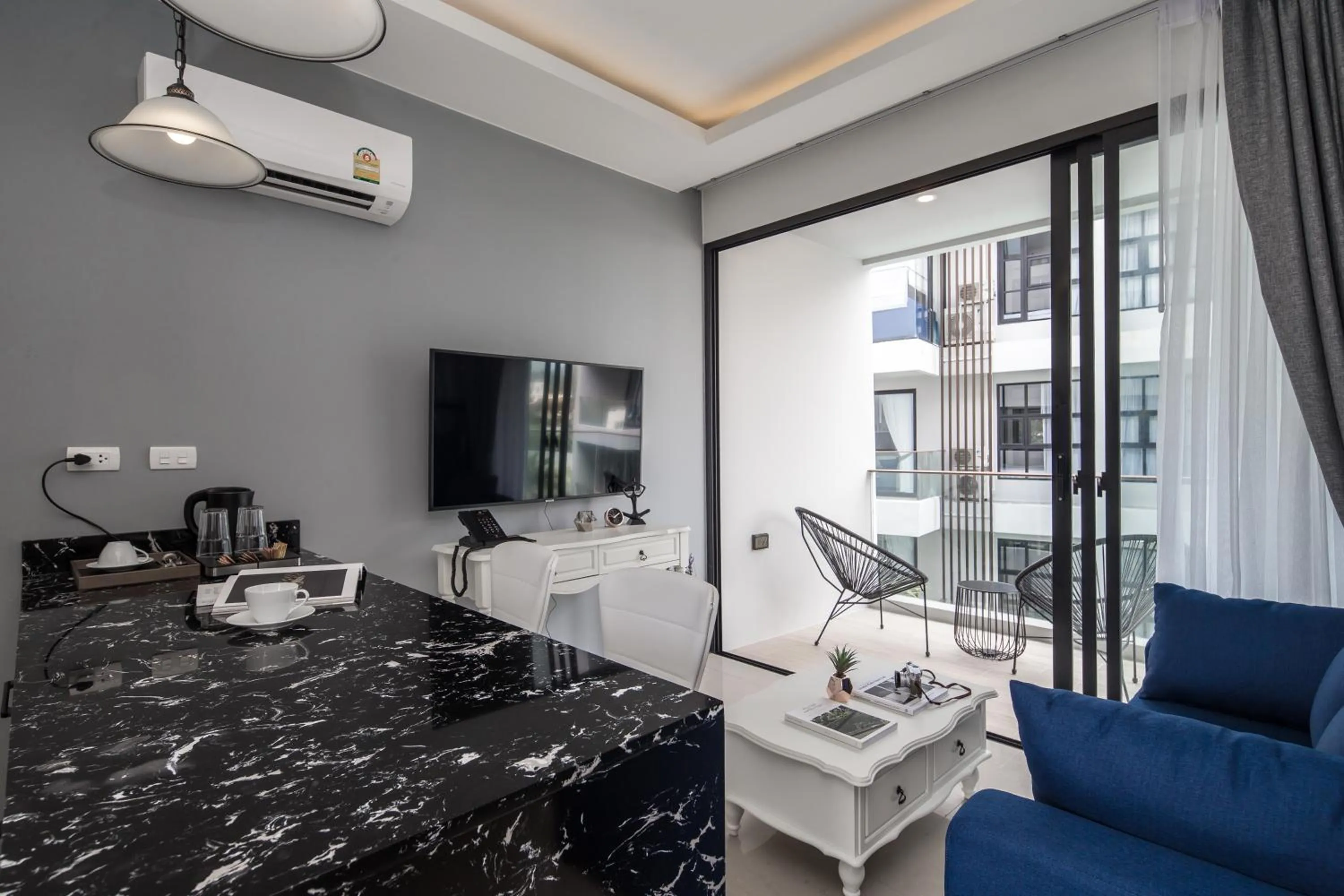 TV and multimedia in Palmyrah Surin Beach Residence