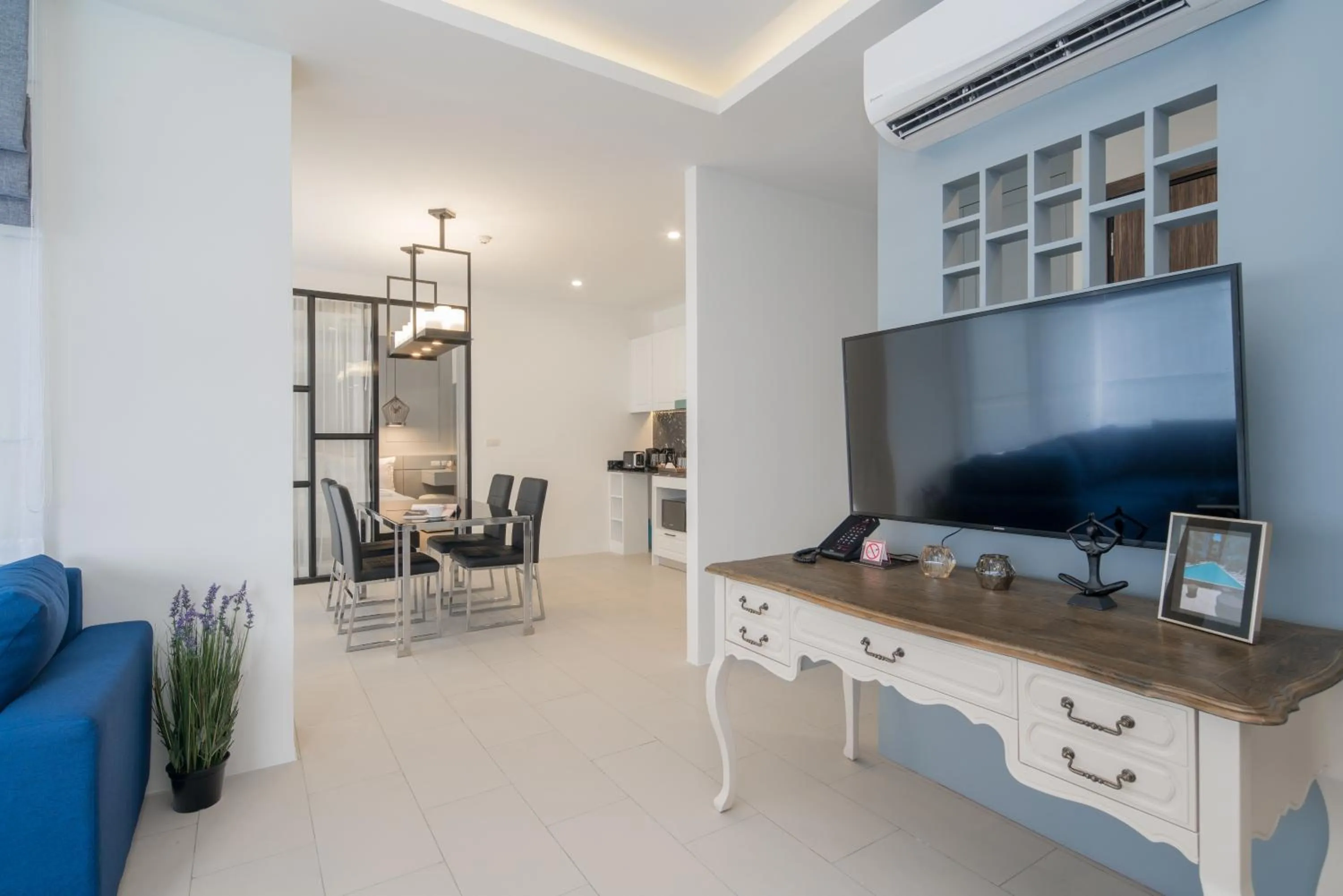 Guests in Palmyrah Surin Beach Residence