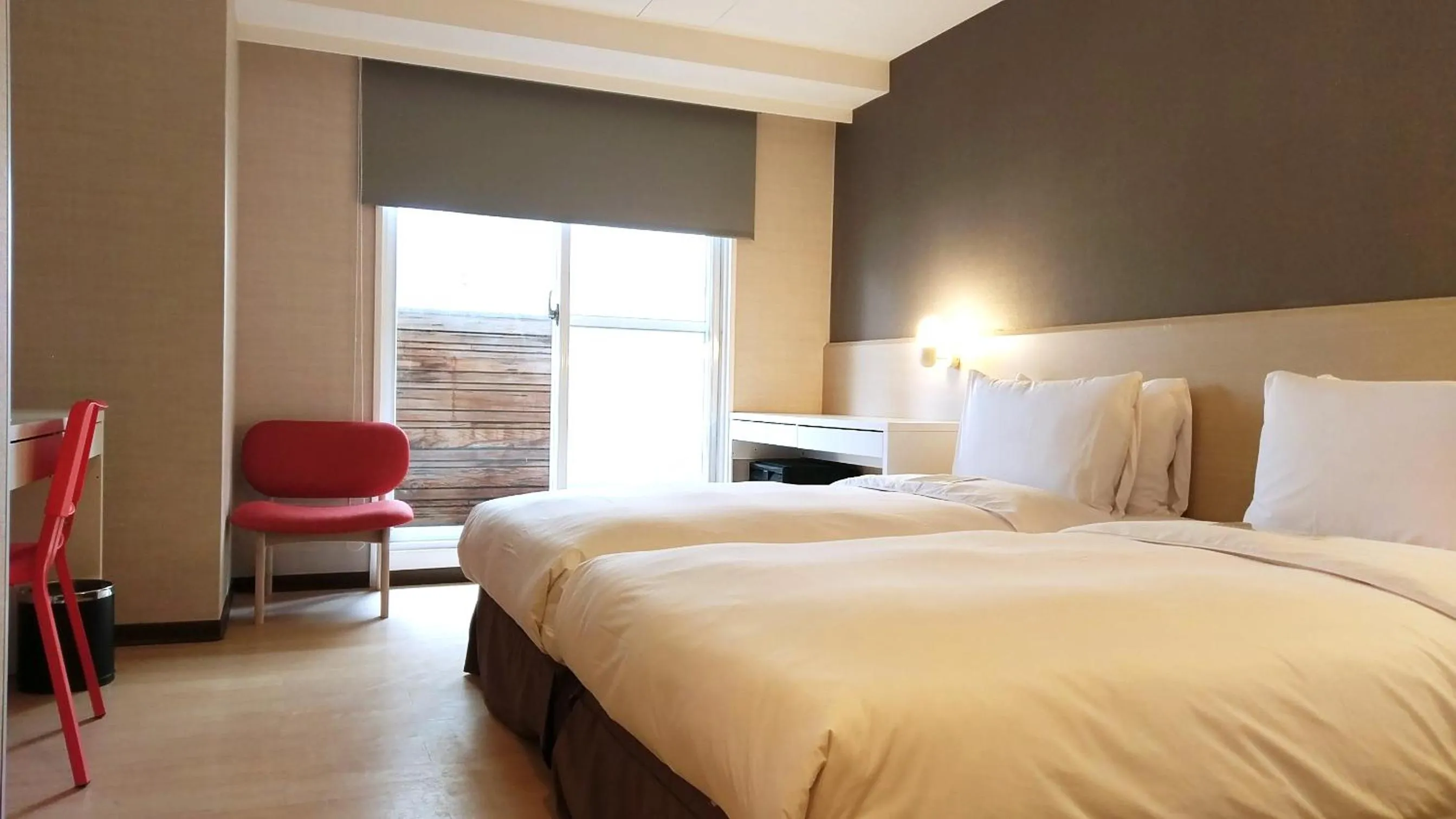 Bed in HATAGO+ THE ALLEY