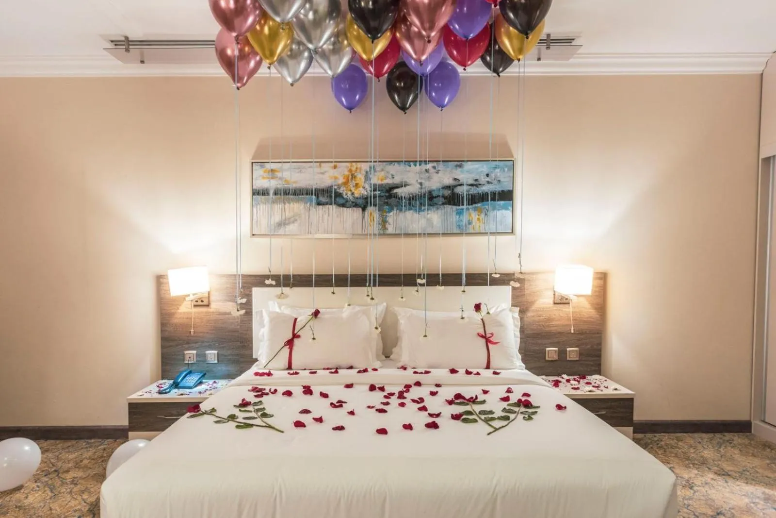 Property building, Bed in Hayat Al Riyadh Hotel