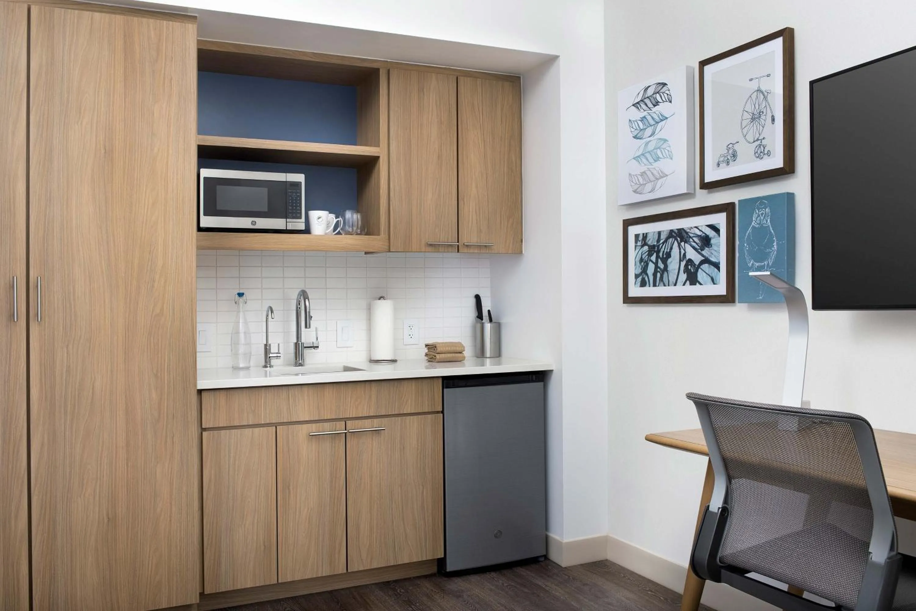 Kitchen or kitchenette in Element Sedona