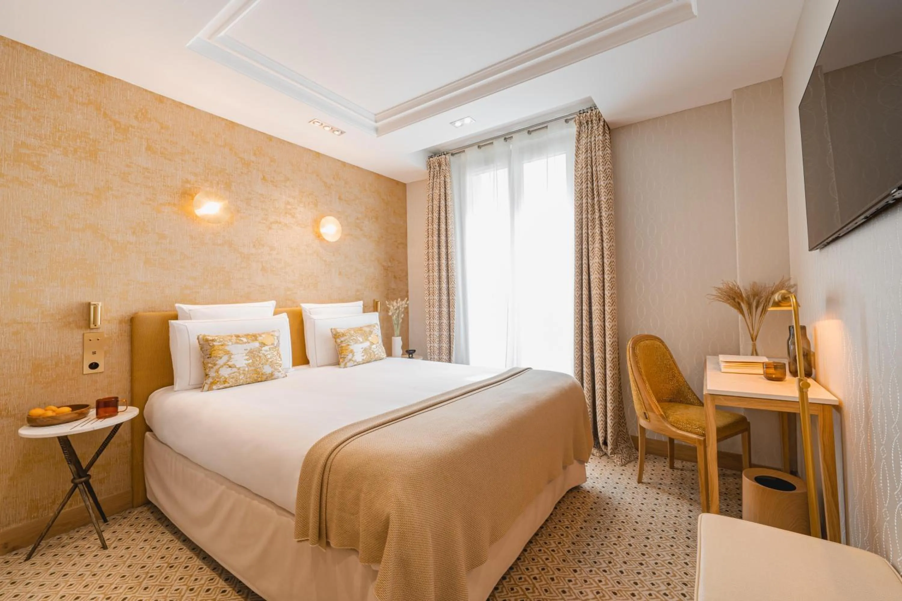 Bed in Hôtel Madison