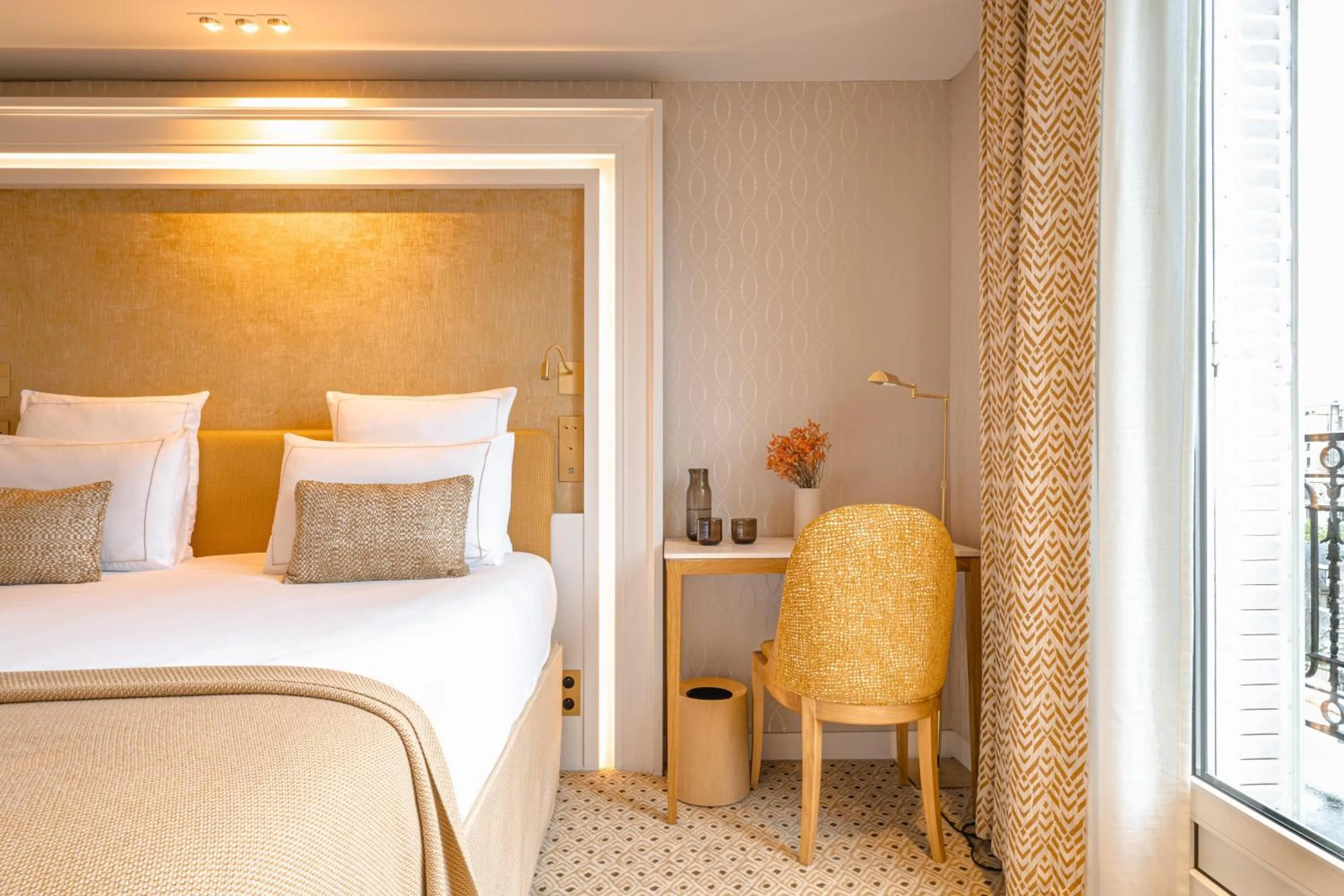 Bed in Hôtel Madison