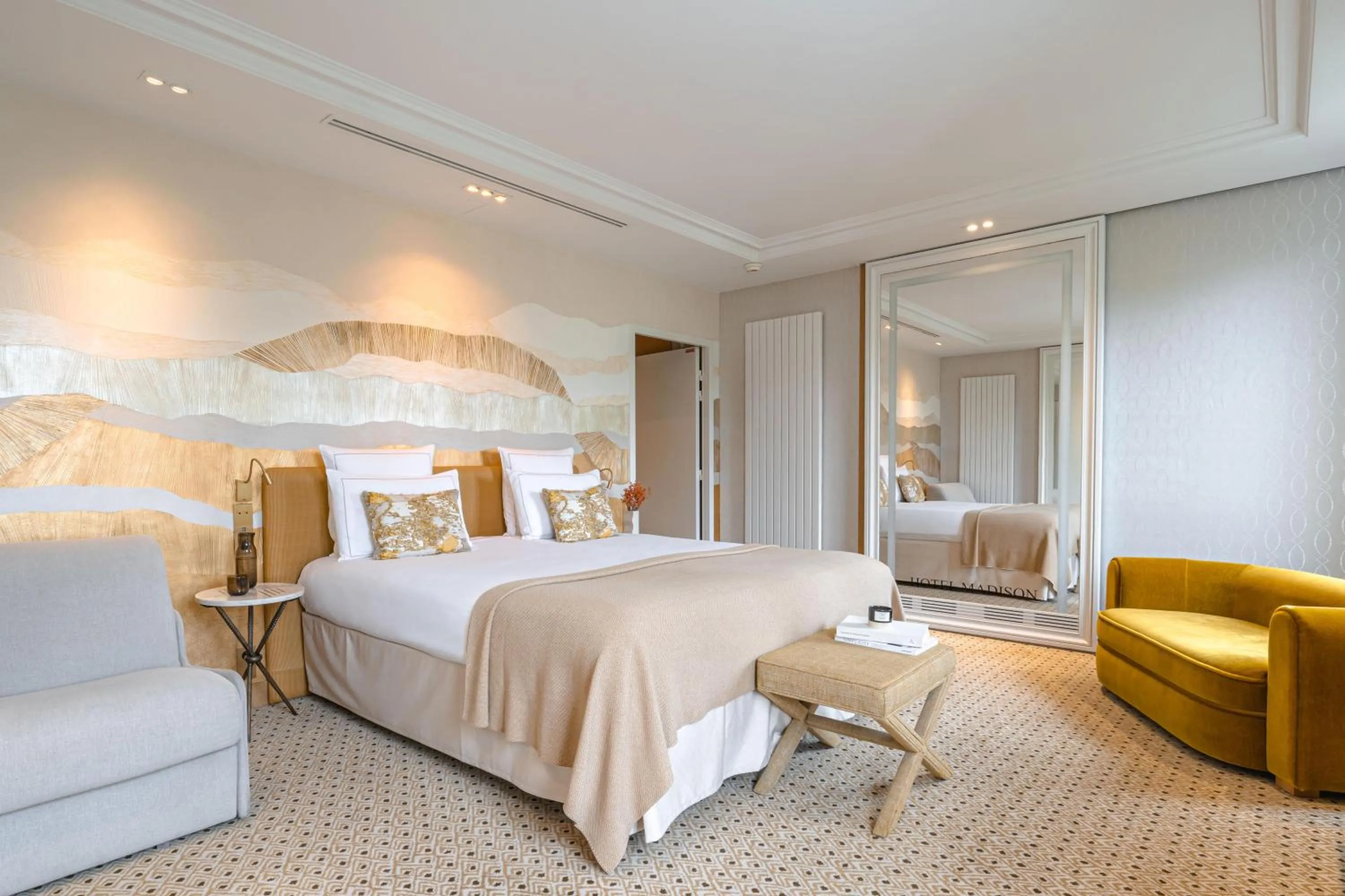 Bed in Hôtel Madison