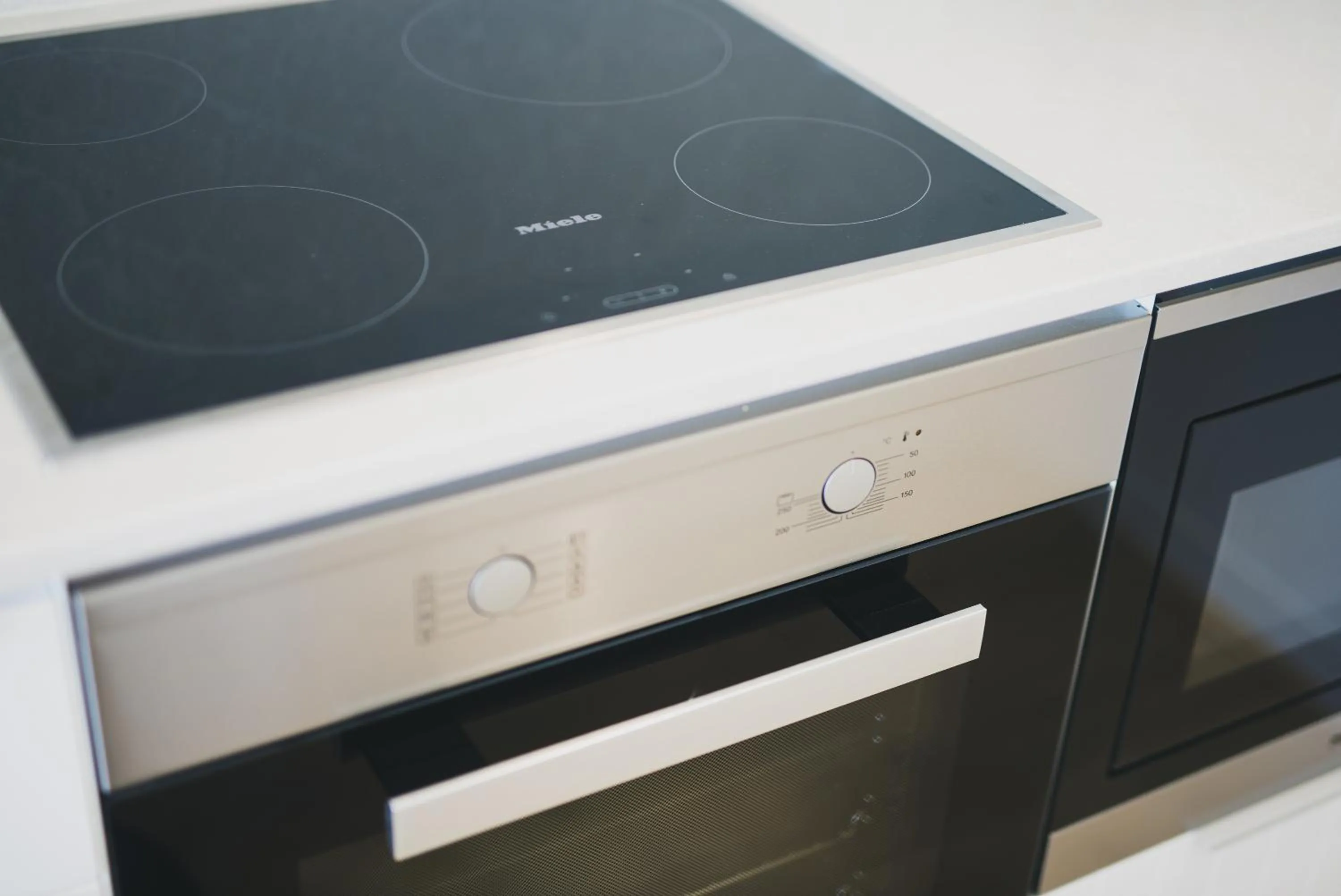 Kitchen or kitchenette in Tingirana Noosa