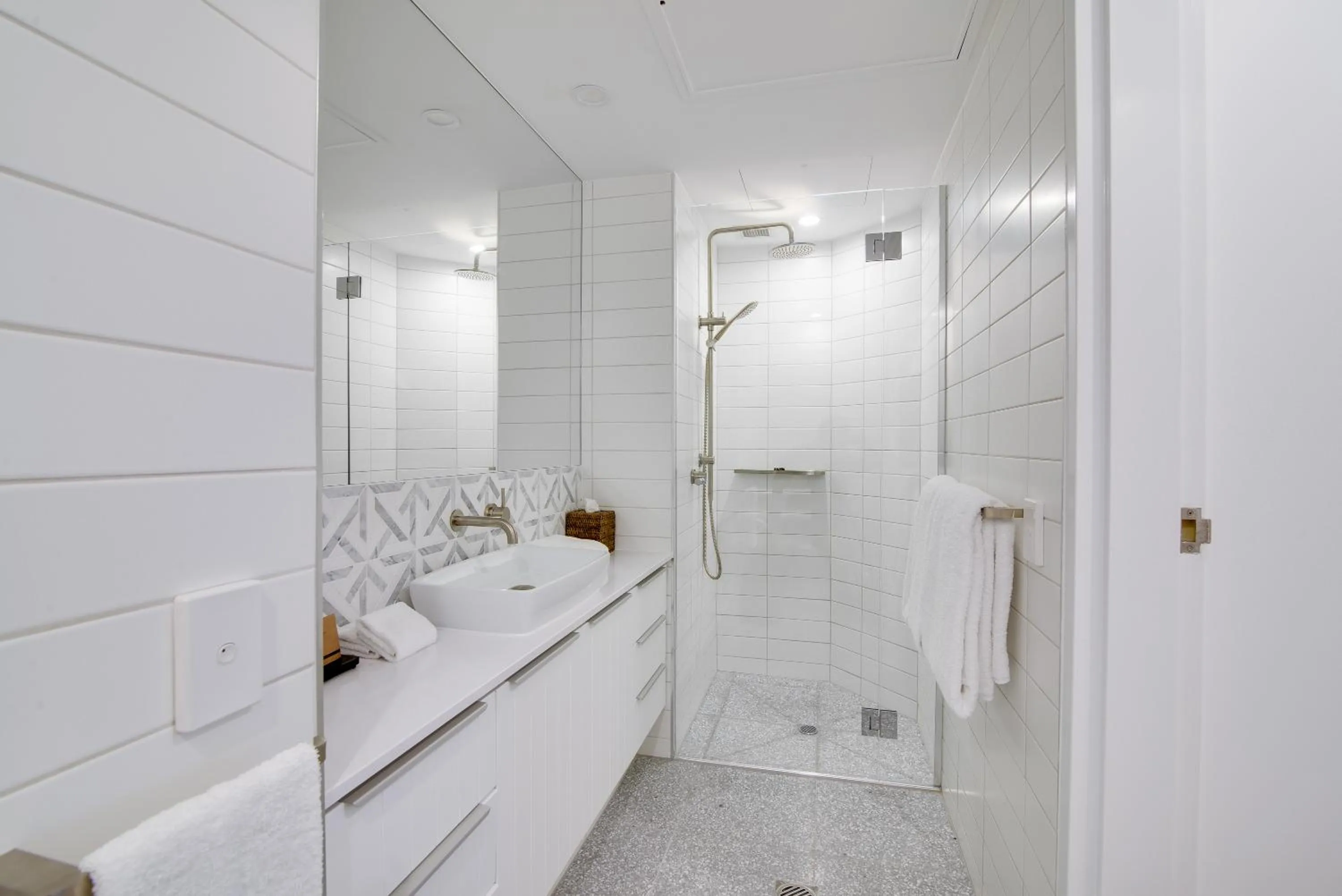 Shower in Tingirana Noosa