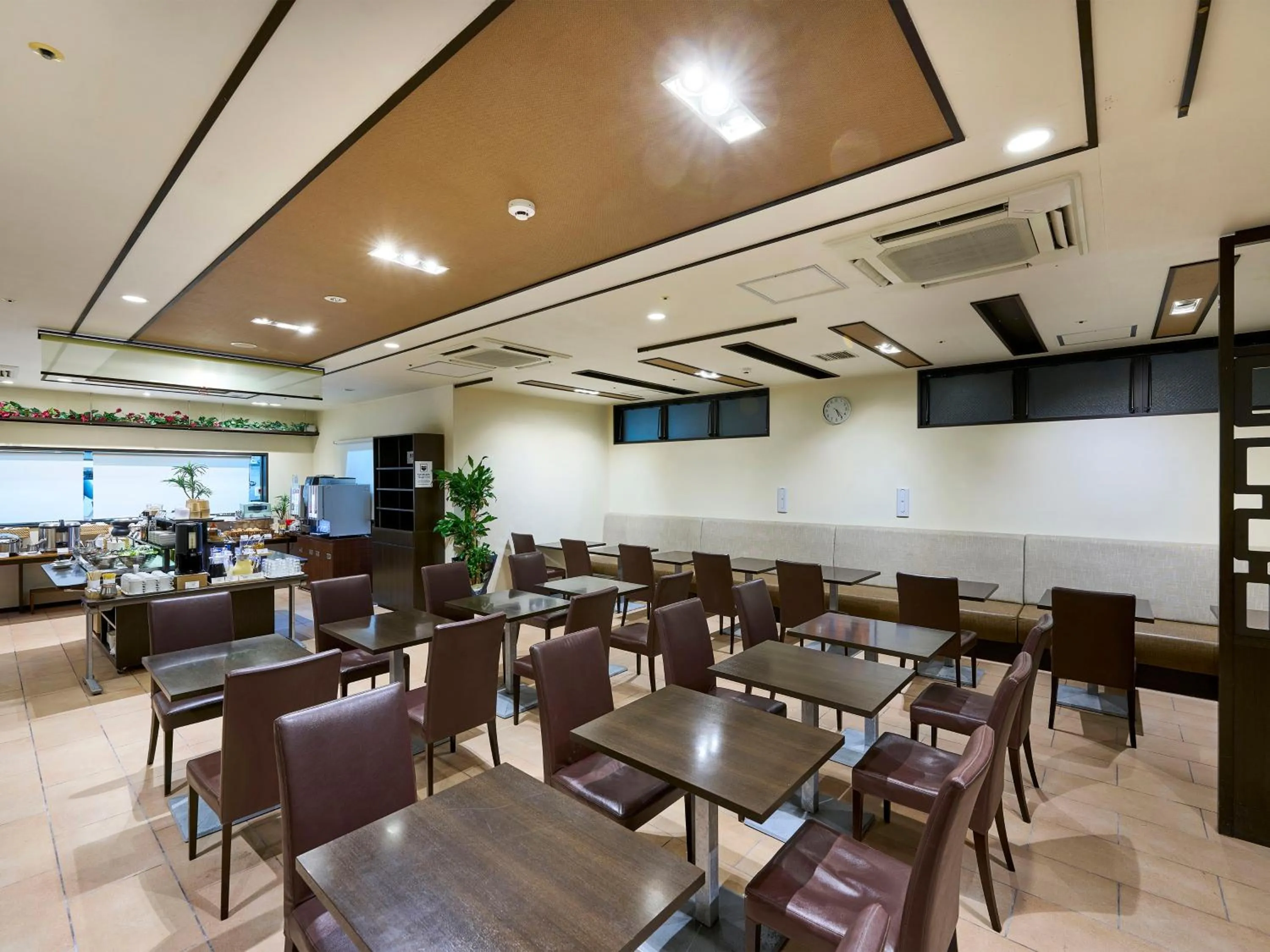 Restaurant/places to eat in Daiwa Roynet Hotel Okinawa-Kenchomae