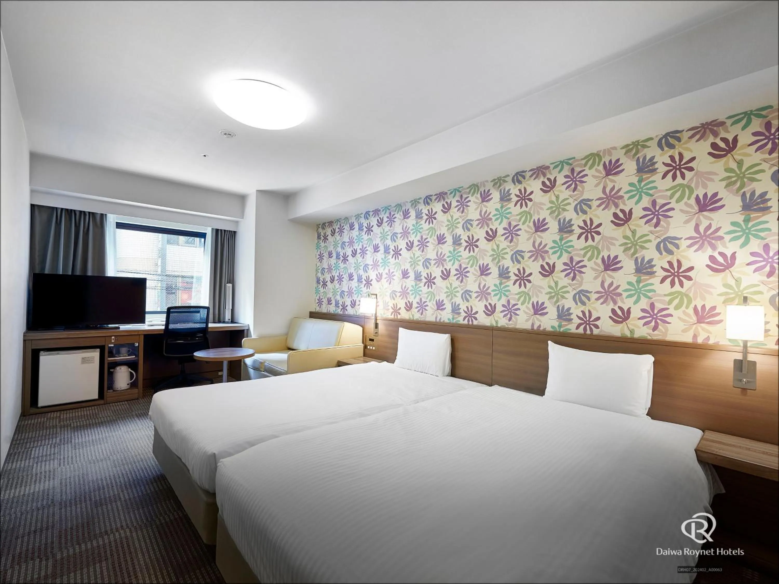 Photo of the whole room, Bed in Daiwa Roynet Hotel Okinawa-Kenchomae