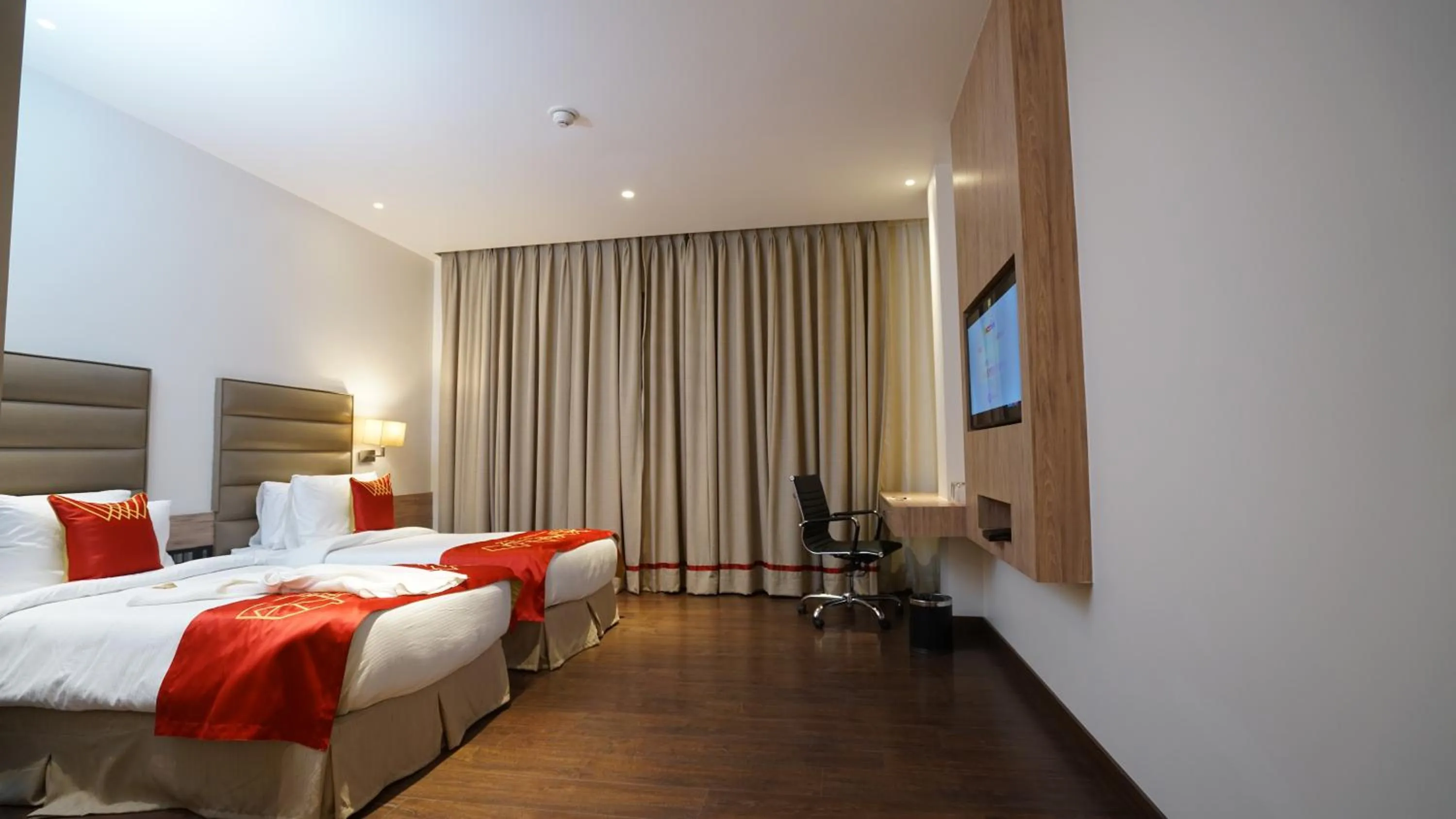 Photo of the whole room, Bed in Ramada by Wyndham Aligarh GT Road