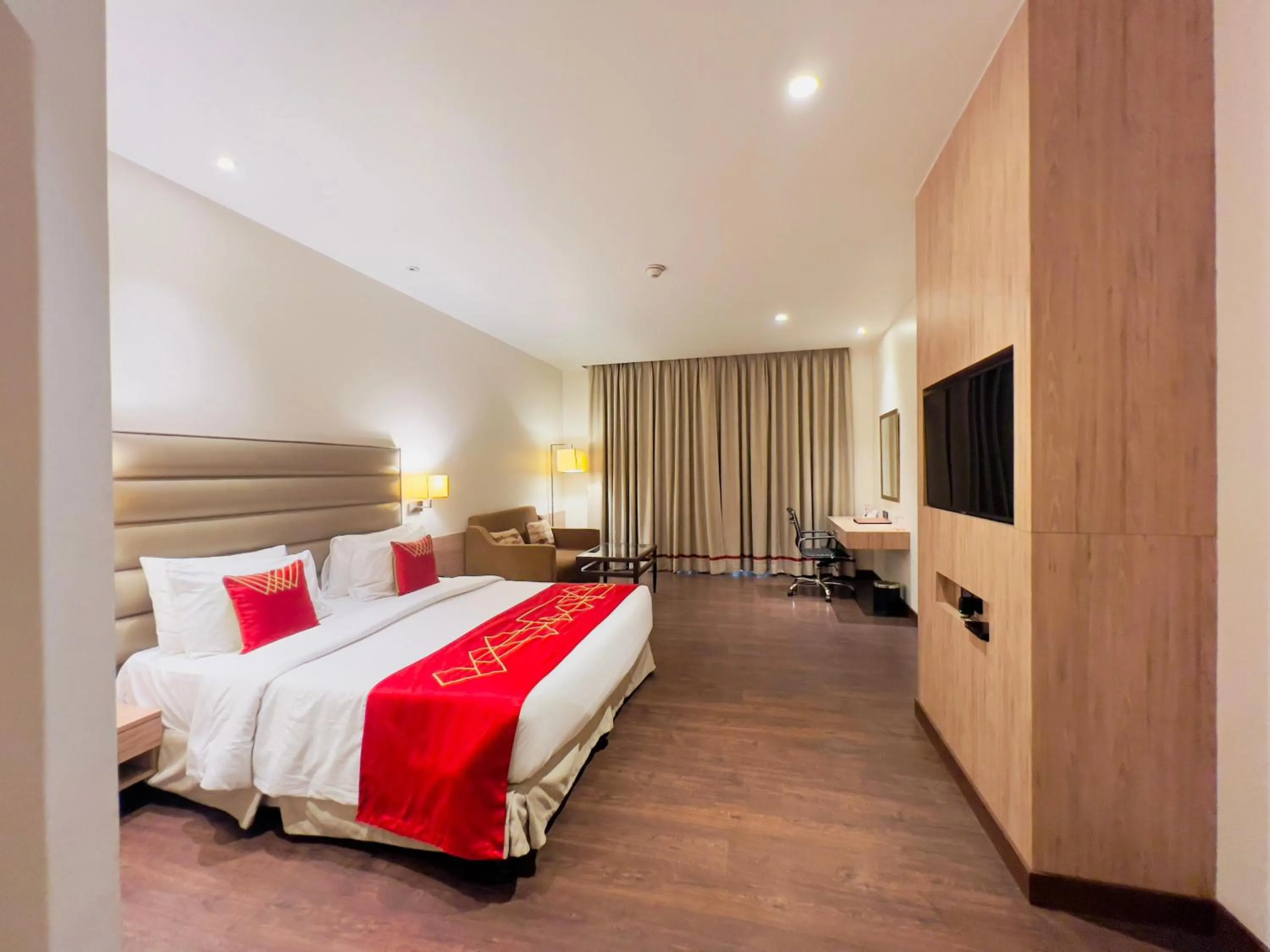 Bed in Ramada by Wyndham Aligarh GT Road