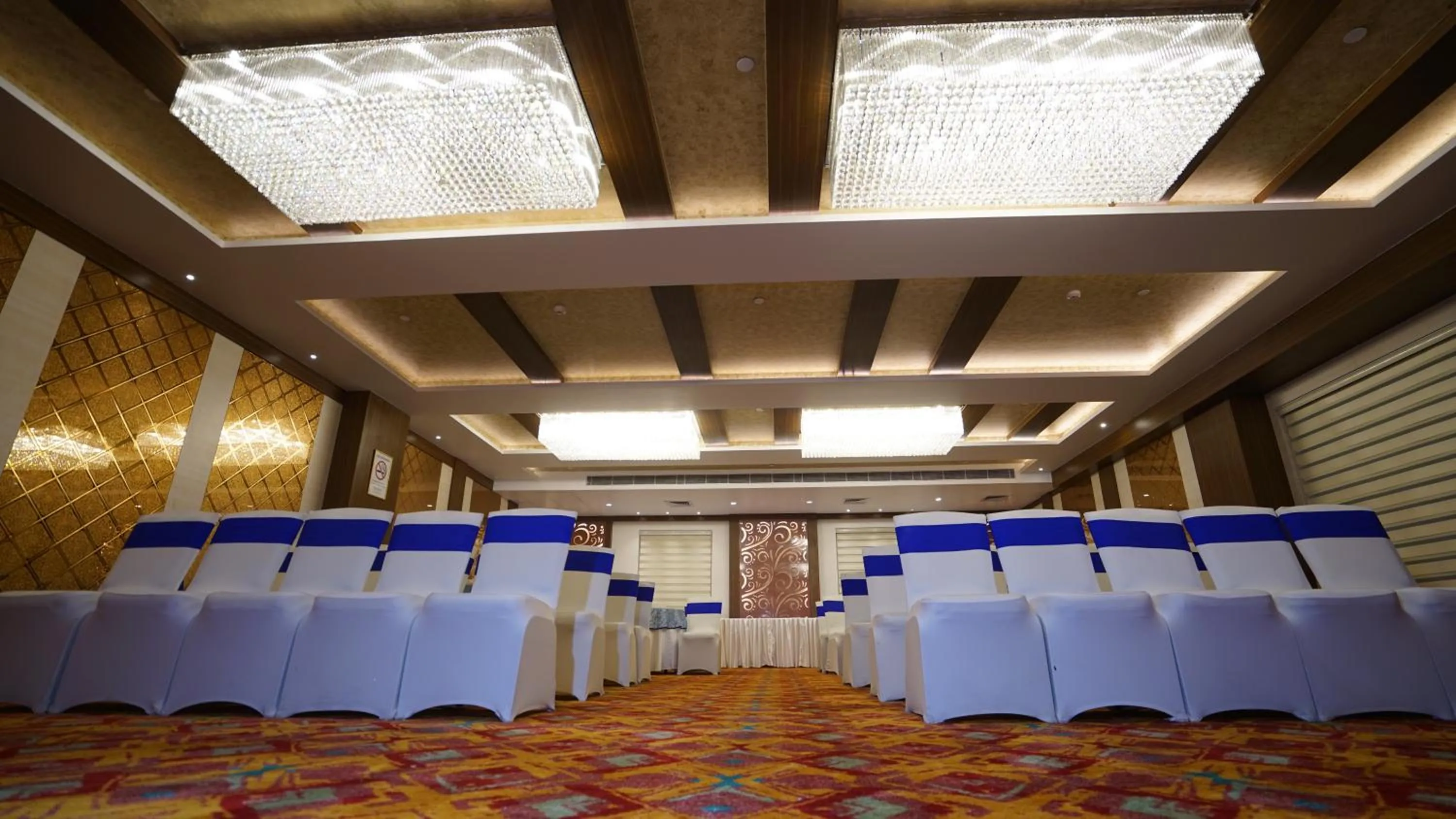 Banquet/Function facilities in Ramada by Wyndham Aligarh GT Road