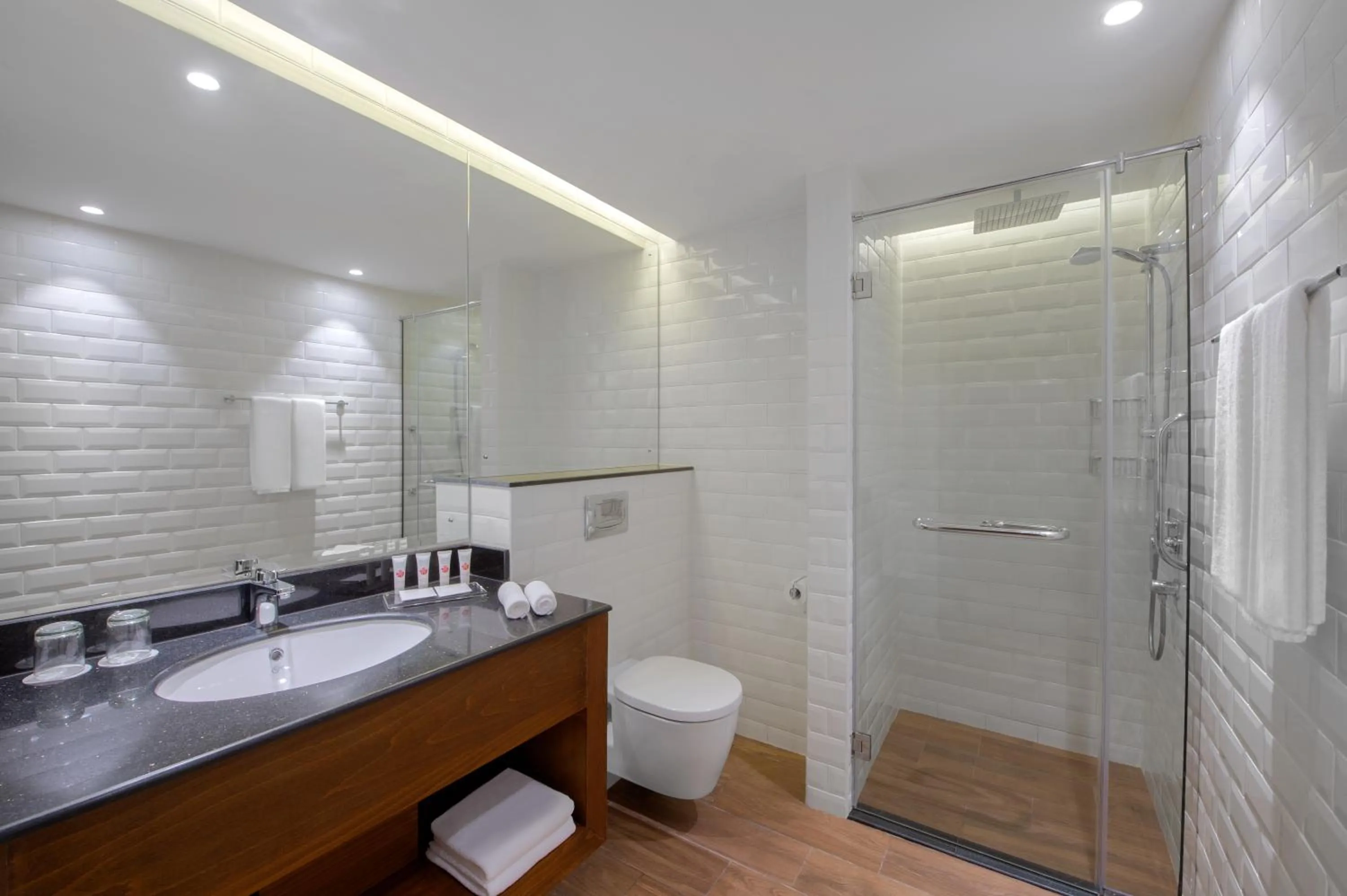 Shower in Wyndham Garden Muscat Al Khuwair