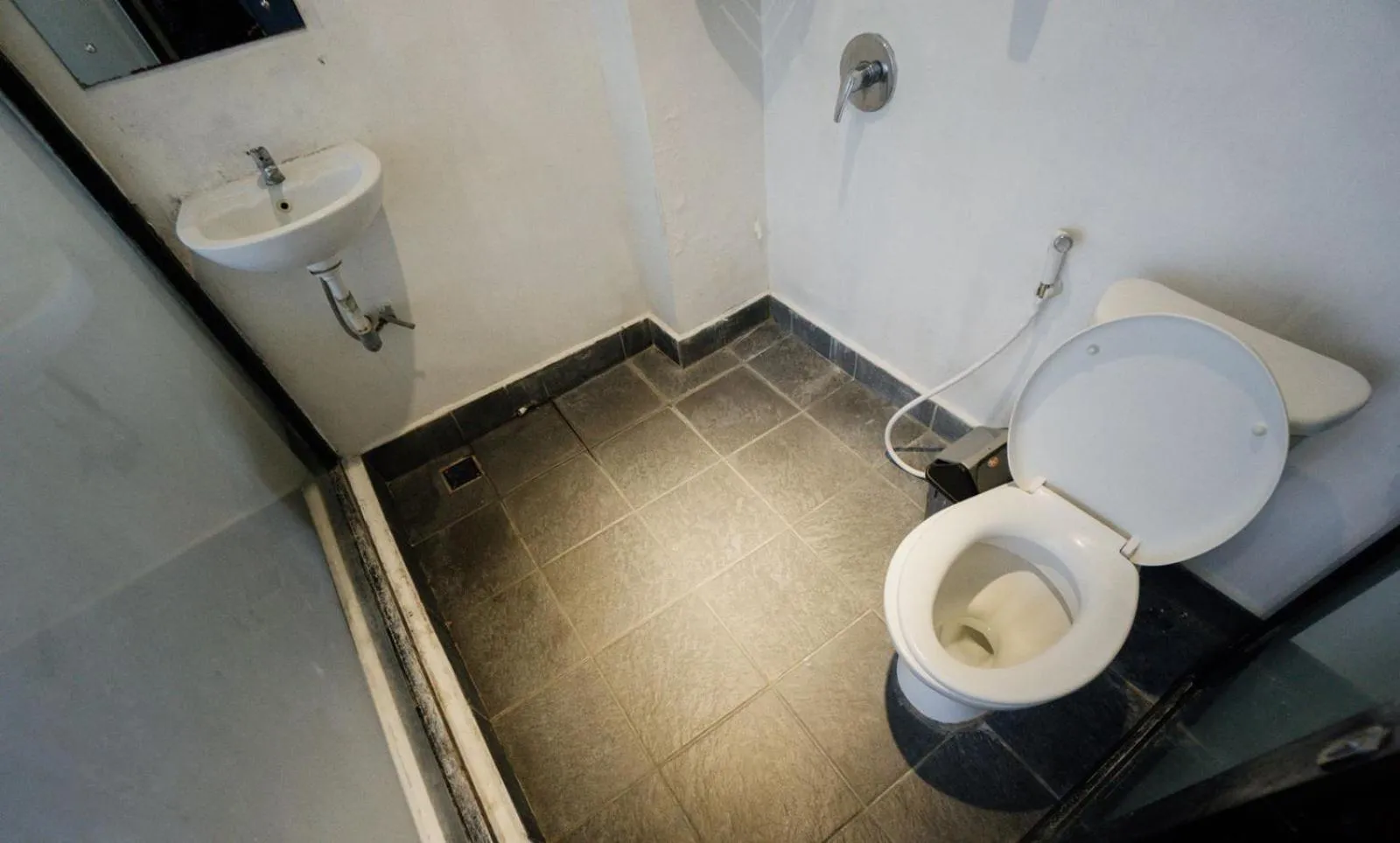 Bathroom in Escotel Krisnantara Canggu