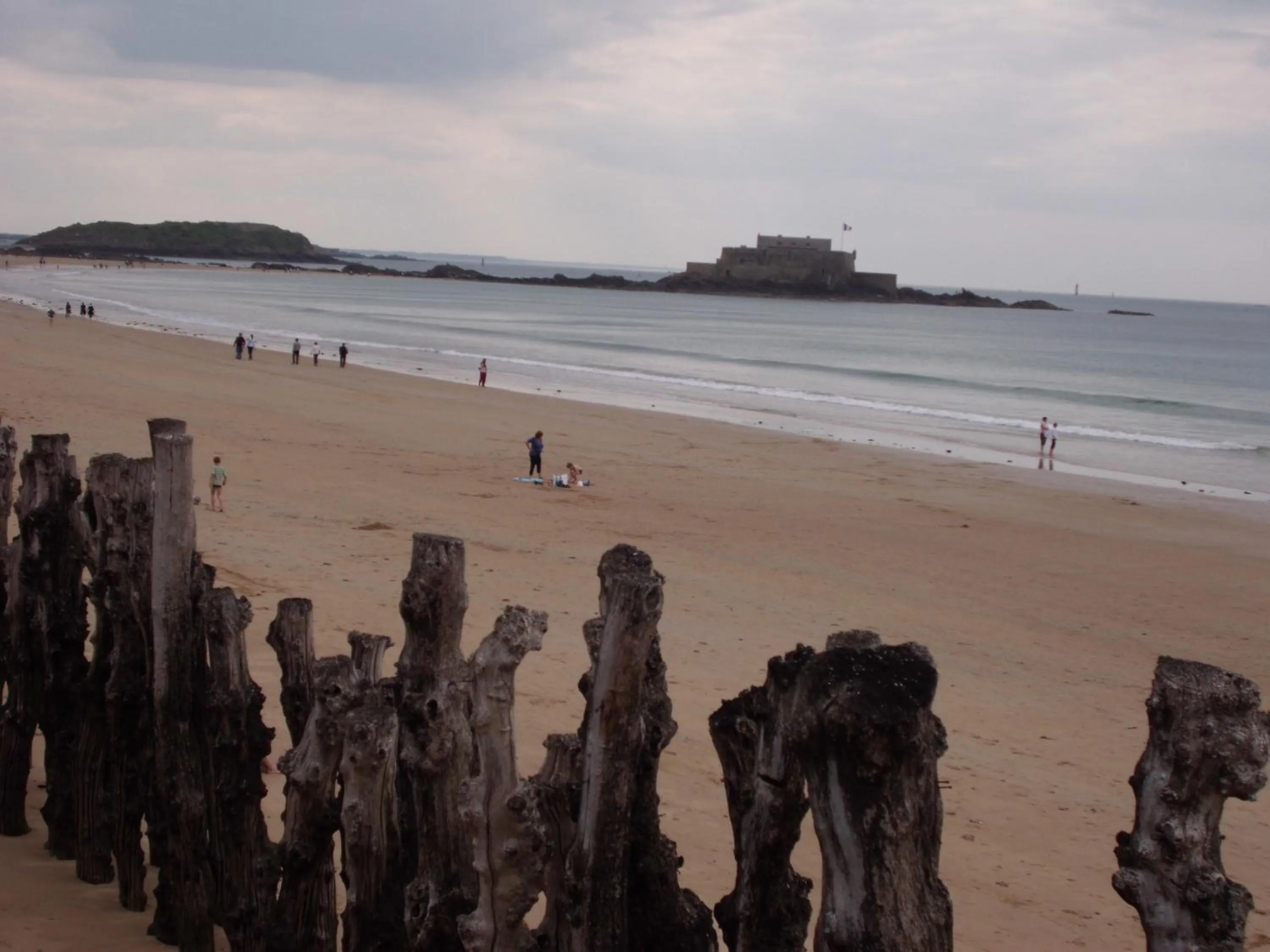 Beach in ibis Saint Malo Plage