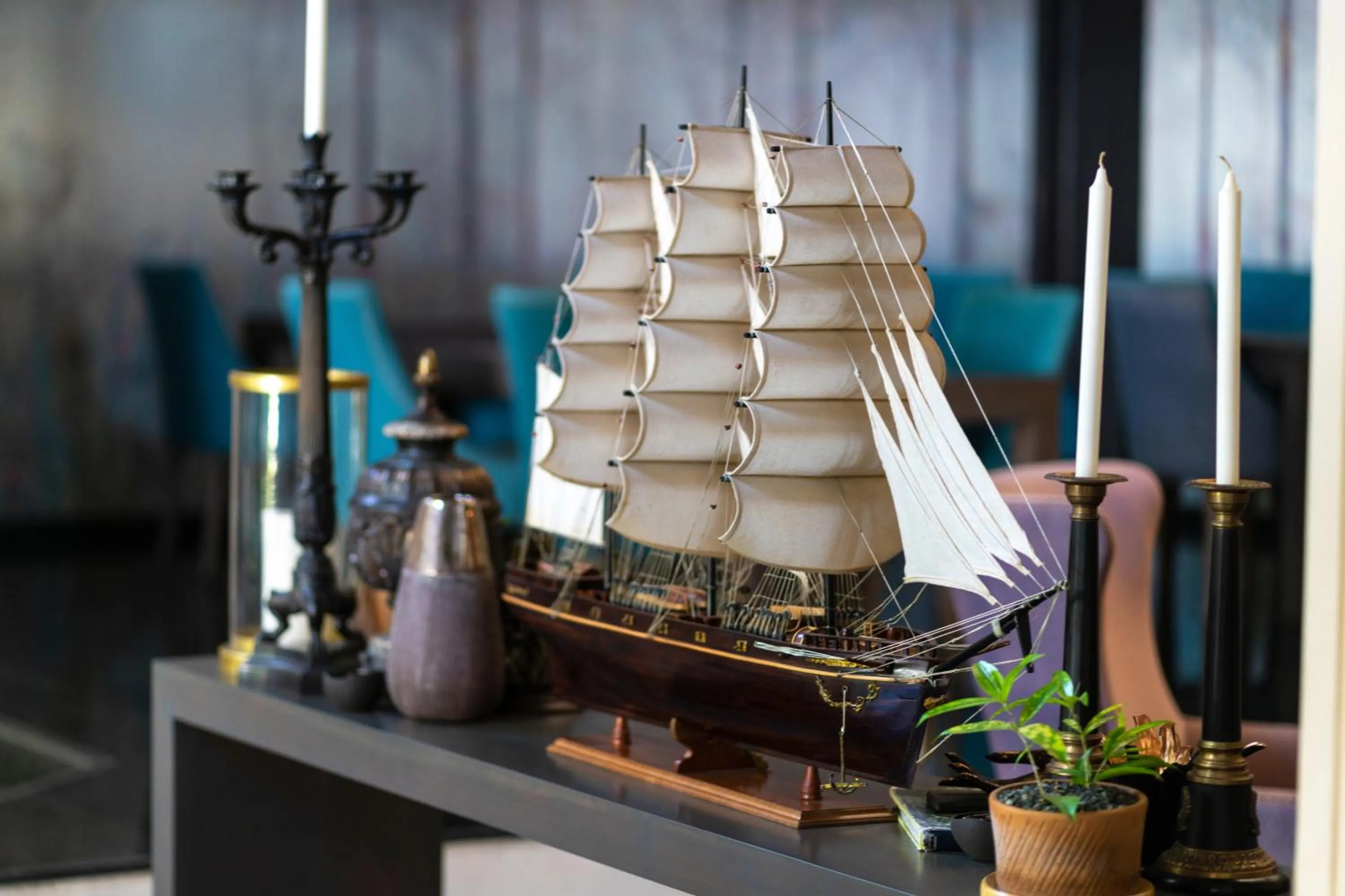 Decorative detail in Clove Villa