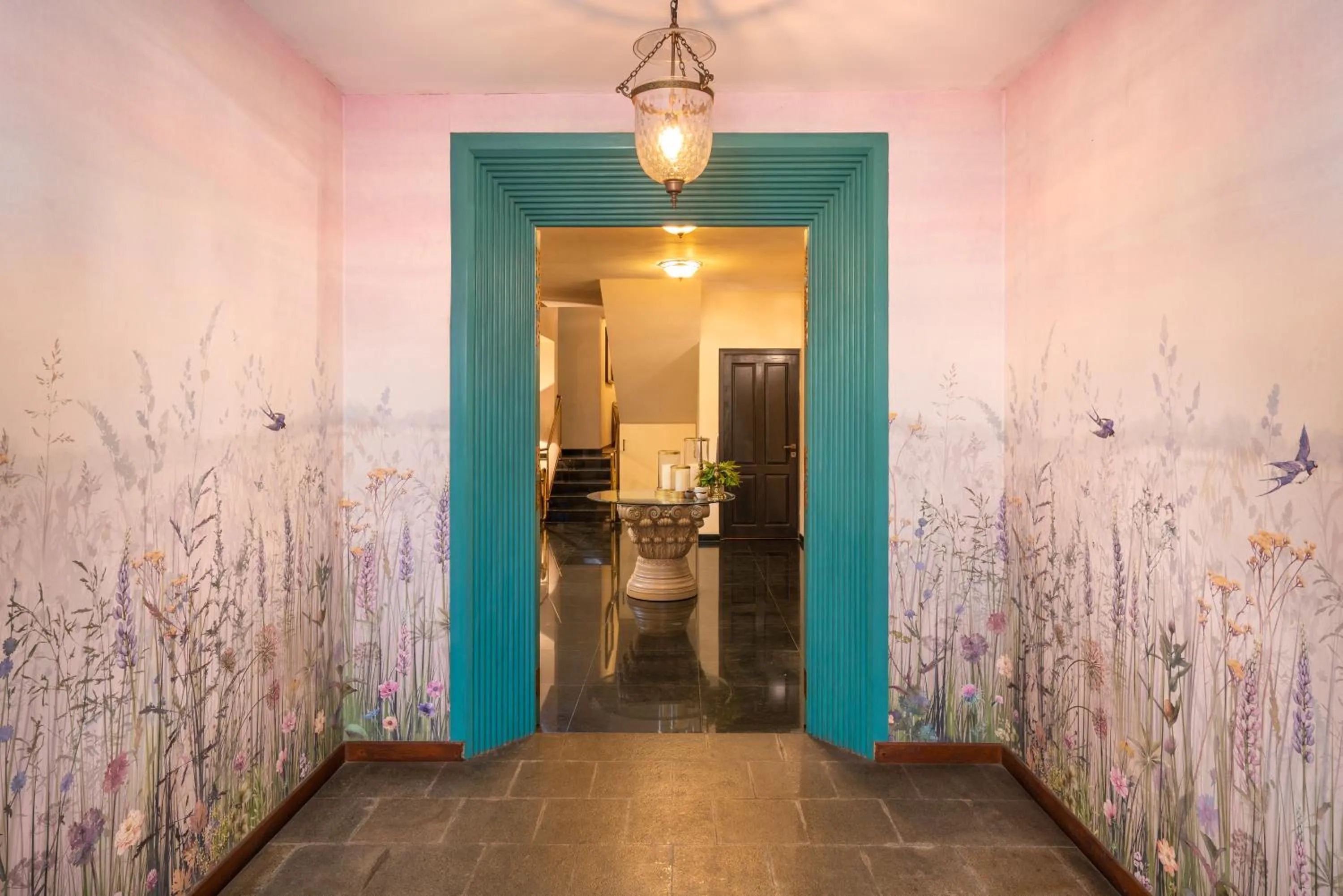 Facade/entrance in Clove Villa