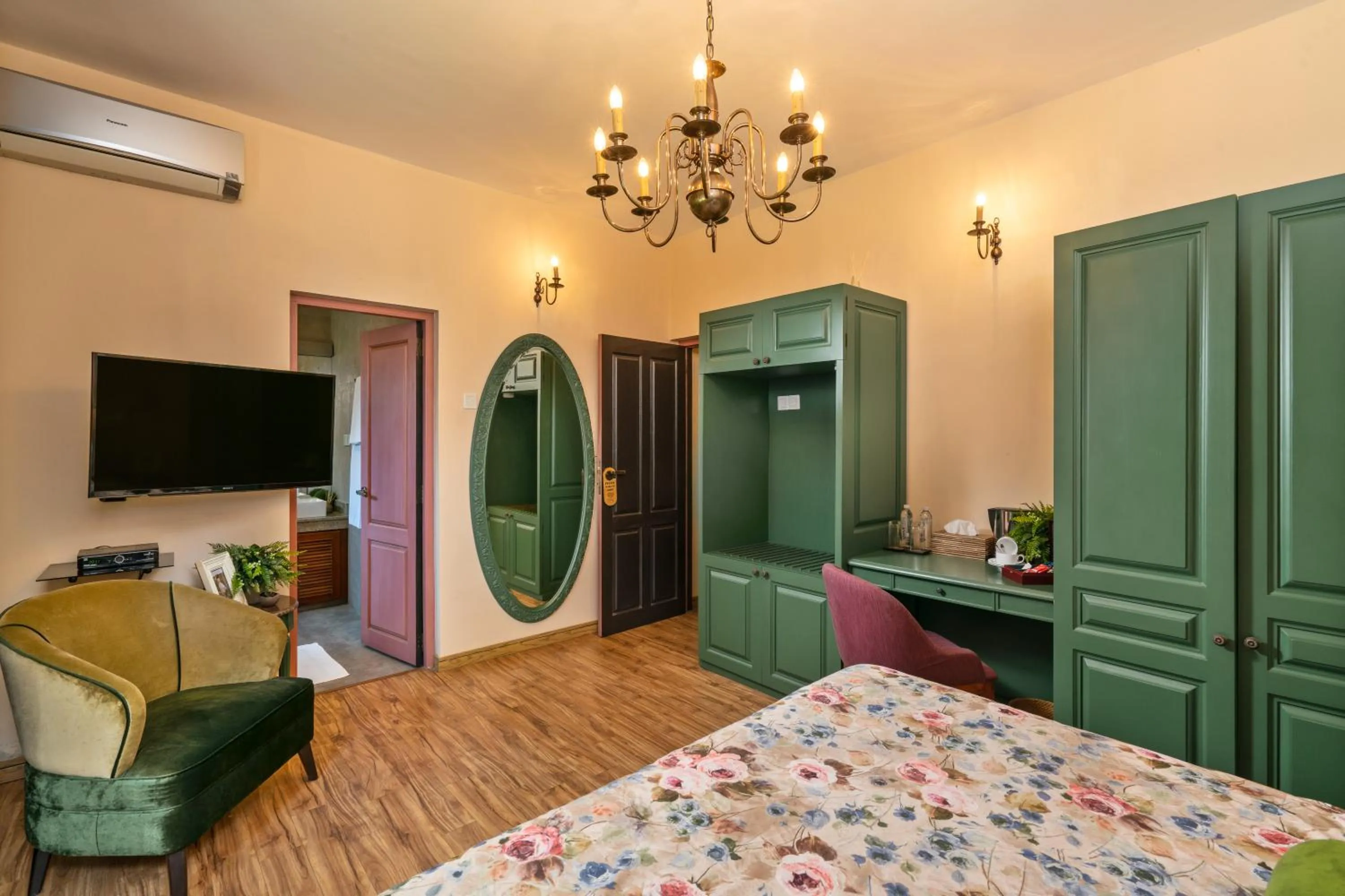 TV and multimedia, Bed in Clove Villa