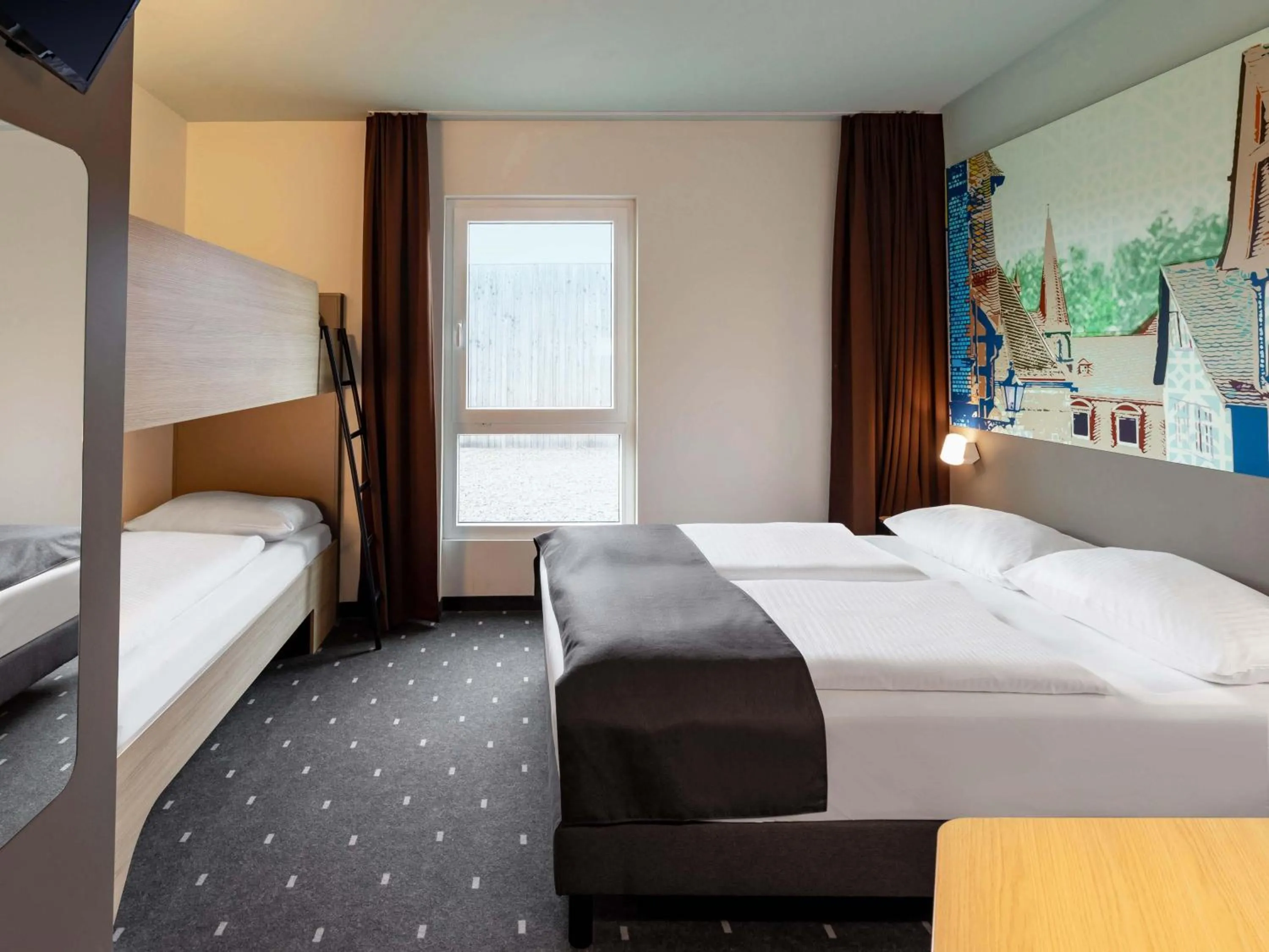 Photo of the whole room, Bed in B&B Hotel Marburg