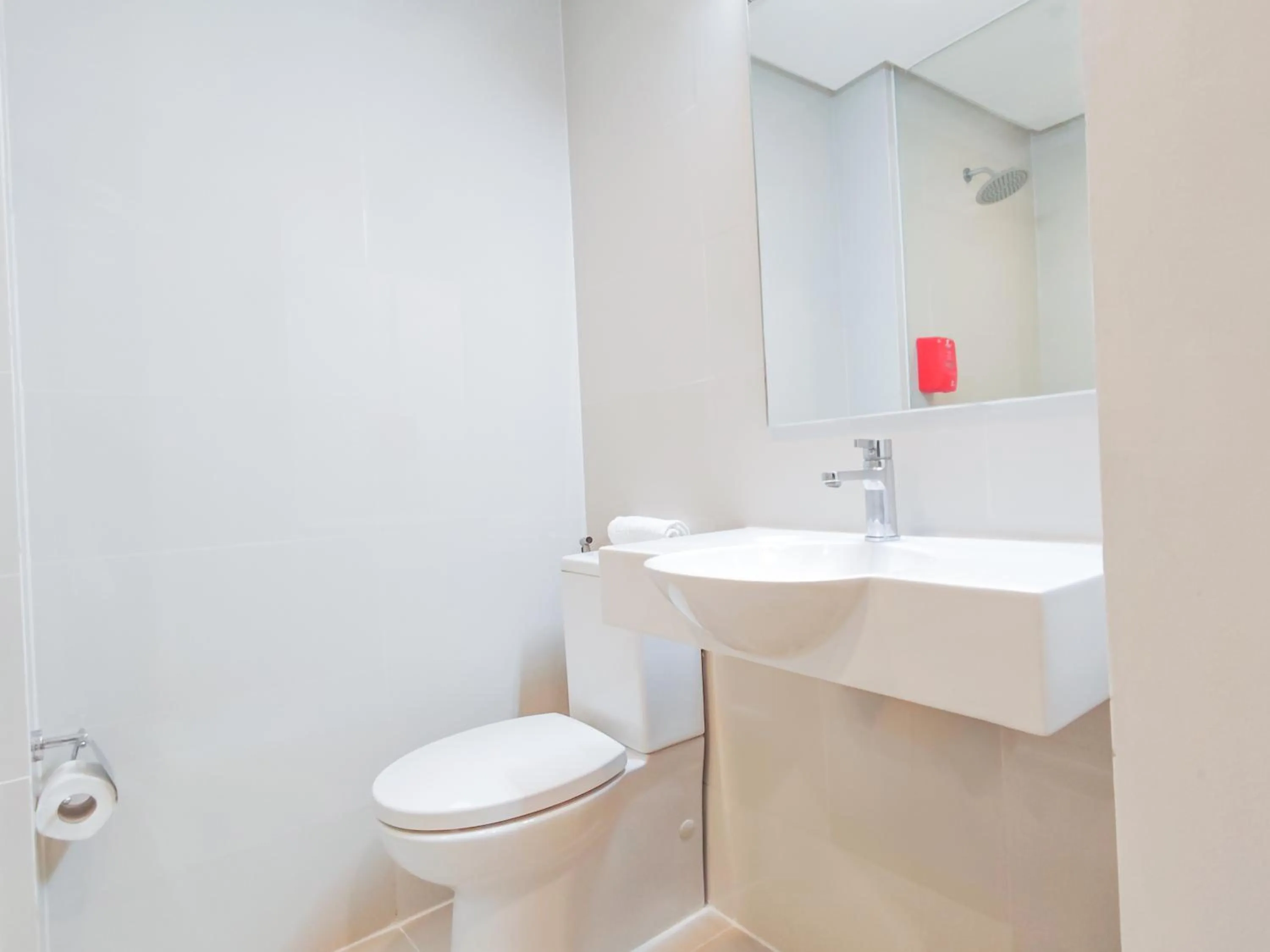 Bathroom in Red Planet Cagayan De Oro