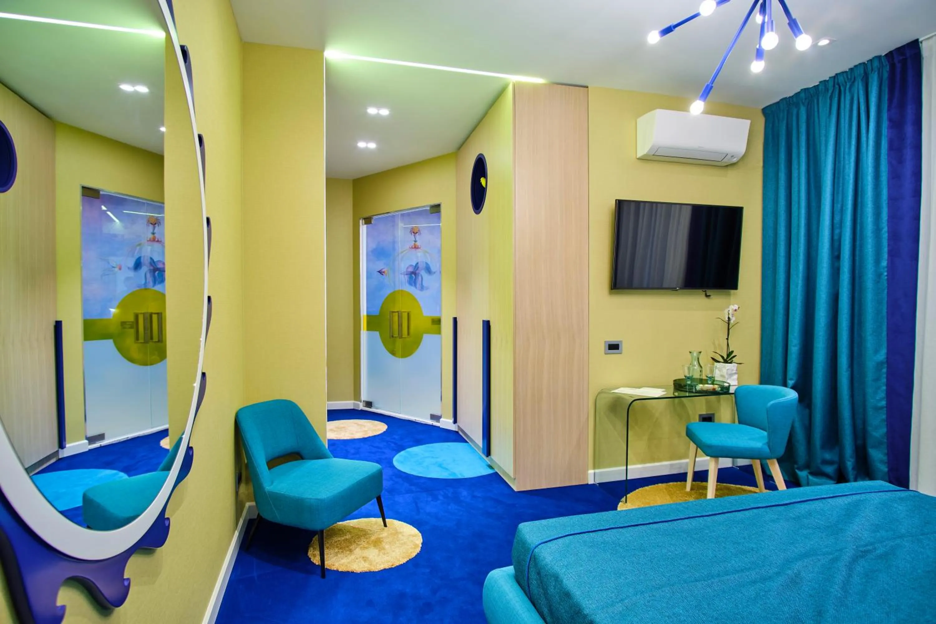 Photo of the whole room in Vilacrosse Boutique Inn