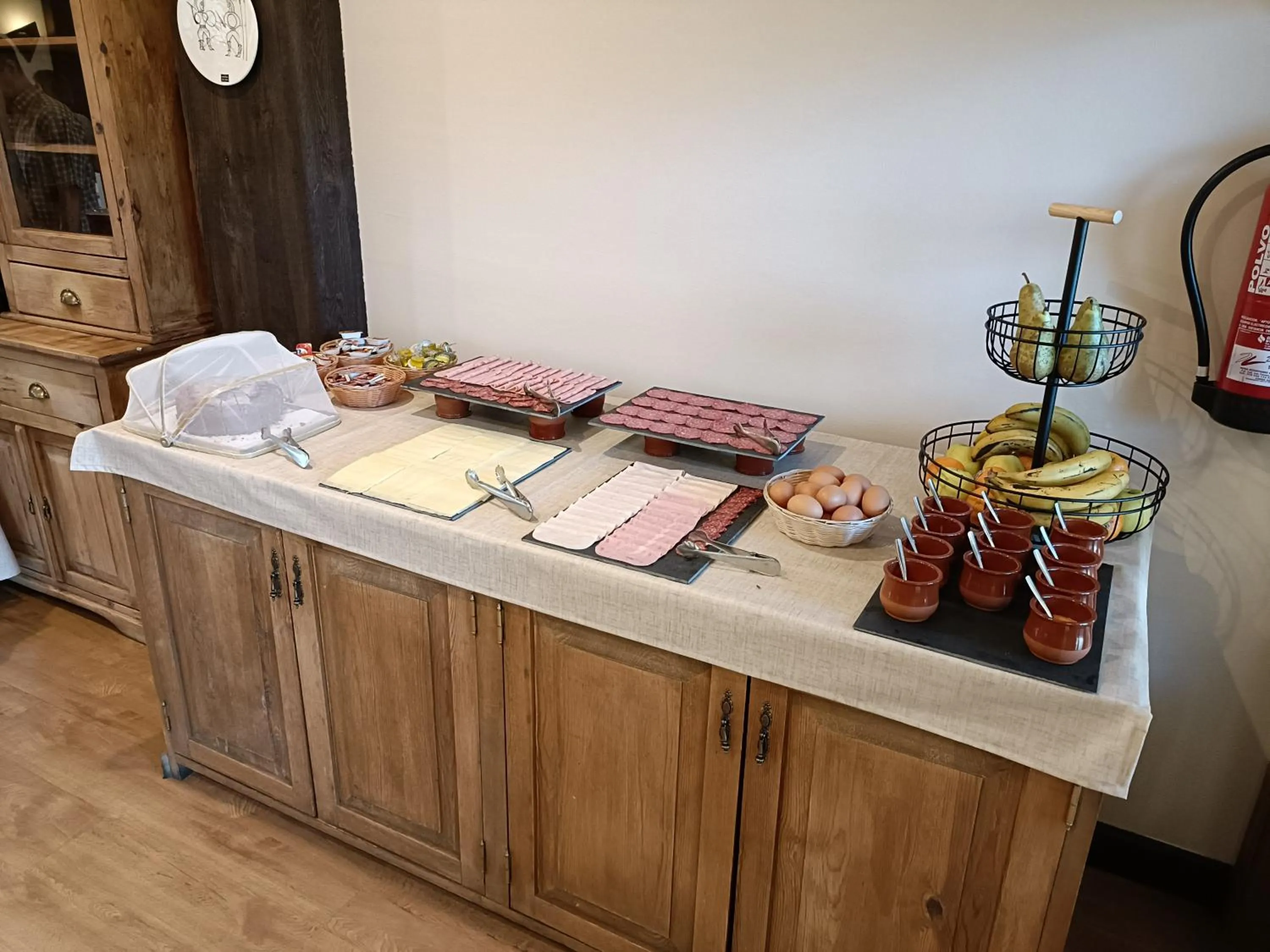 Buffet breakfast in Hotel Rural Villa de Vinuesa